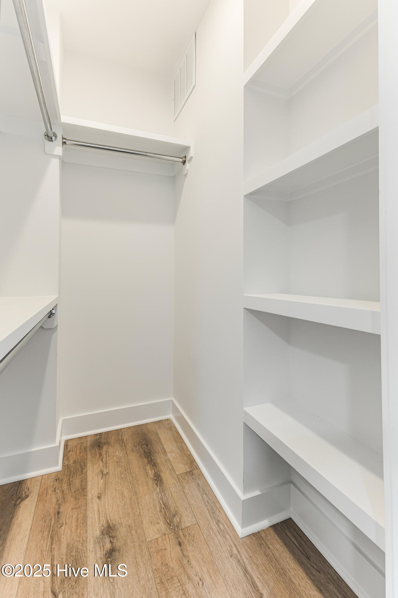 229 NE 34th Street