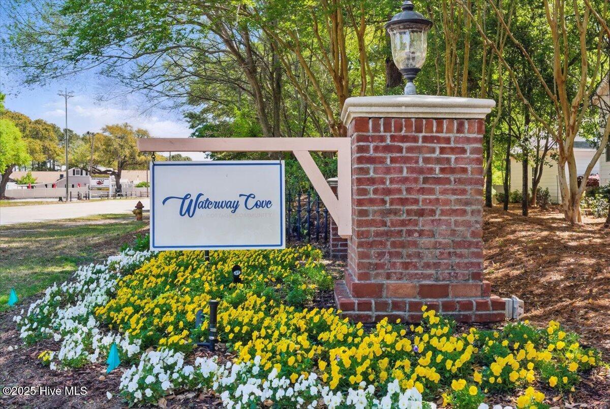 1649 Butterfly Knot Drive SW