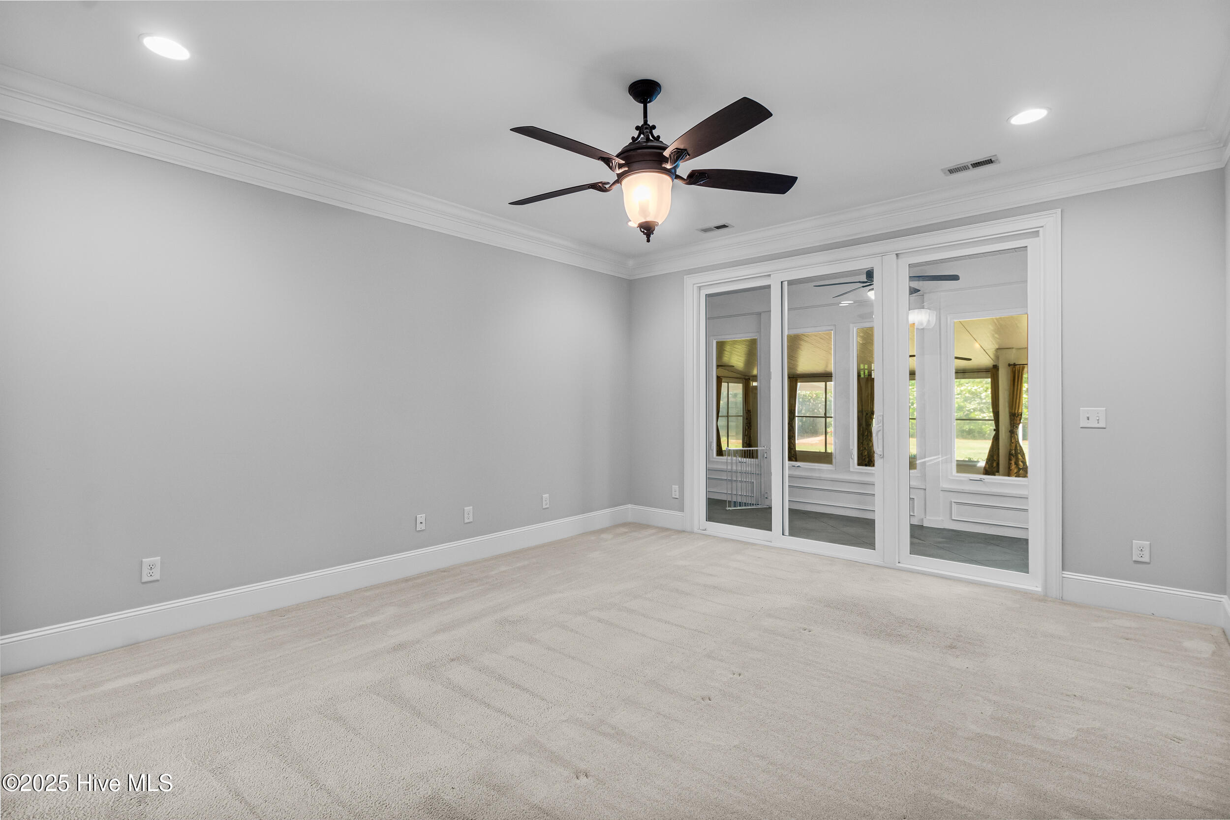 2015 Lynnwood Drive