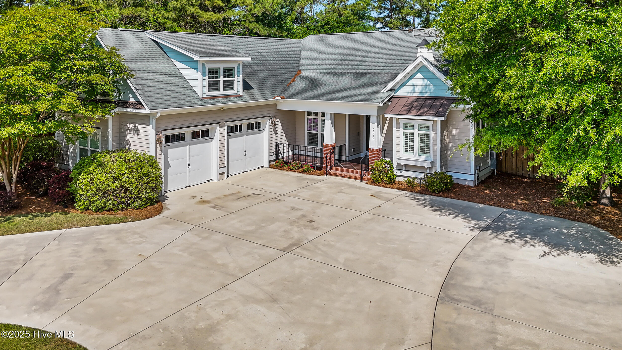 2015 Lynnwood Drive