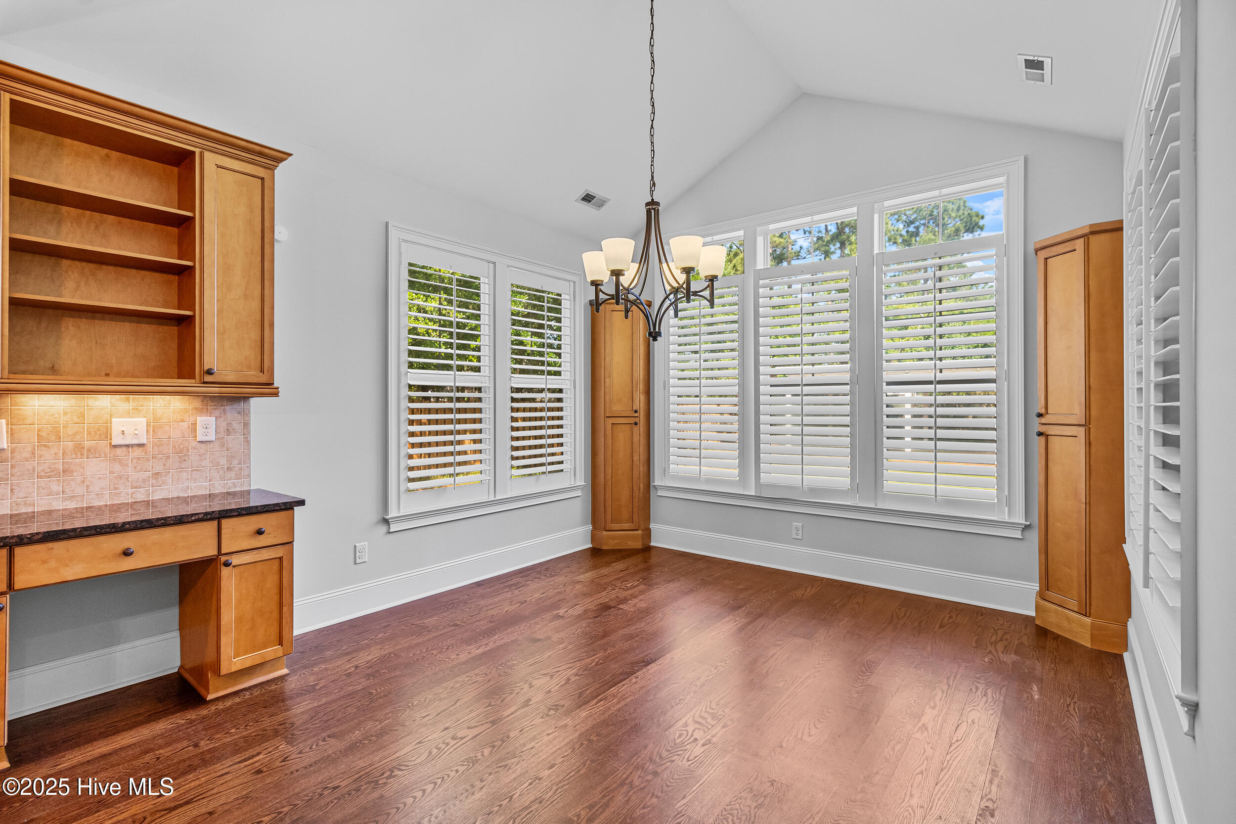 2015 Lynnwood Drive