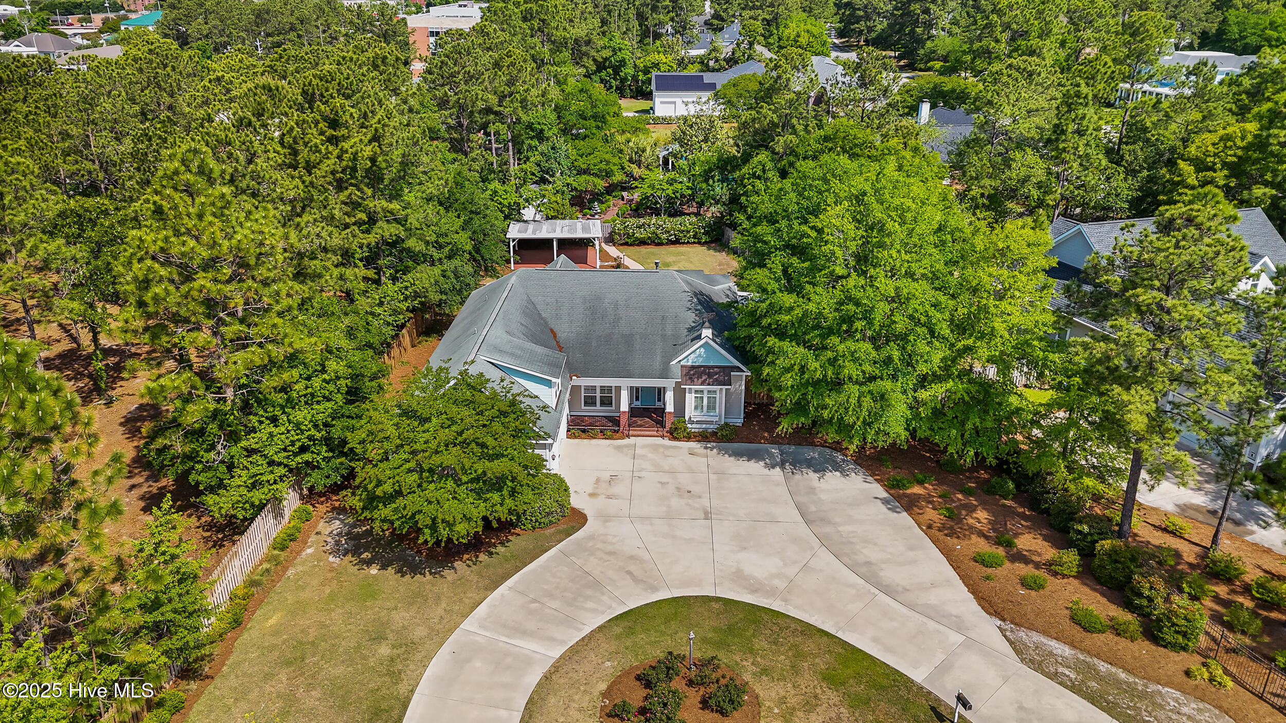 2015 Lynnwood Drive