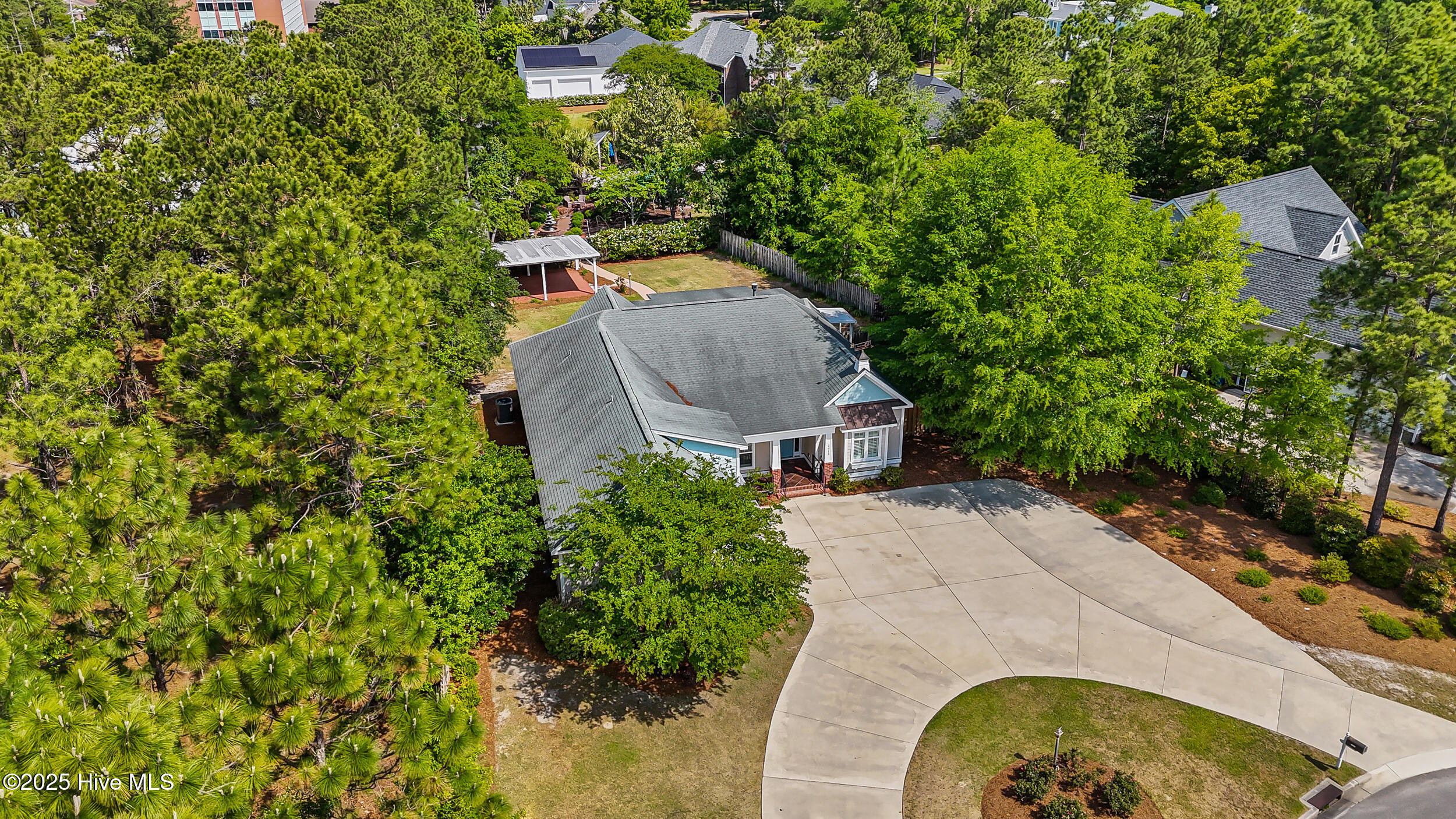 2015 Lynnwood Drive