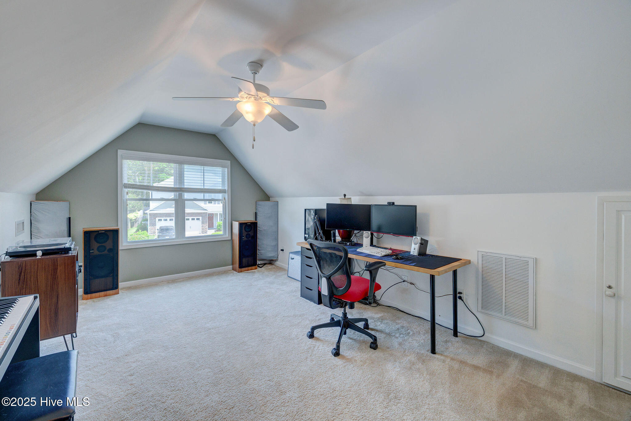 1316 Deer Hill Drive