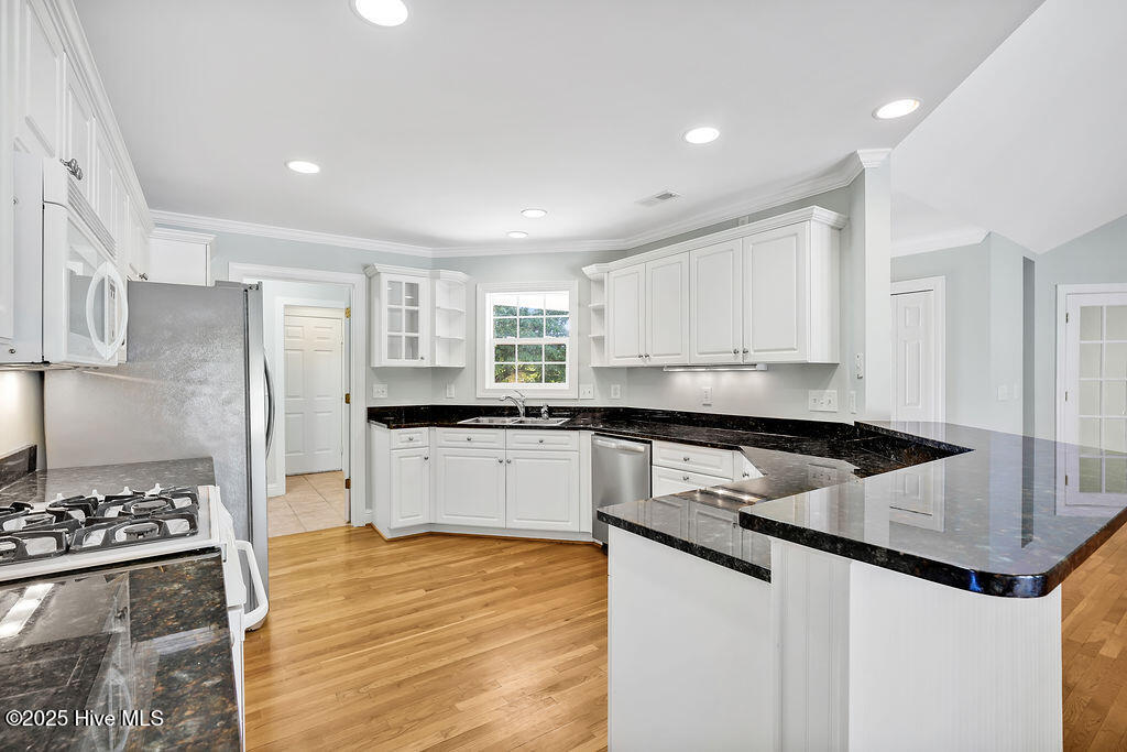 600 Sea Castle Court