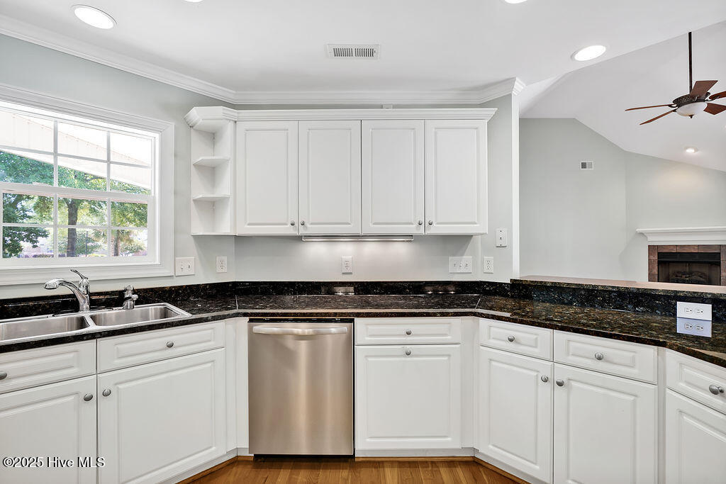 600 Sea Castle Court