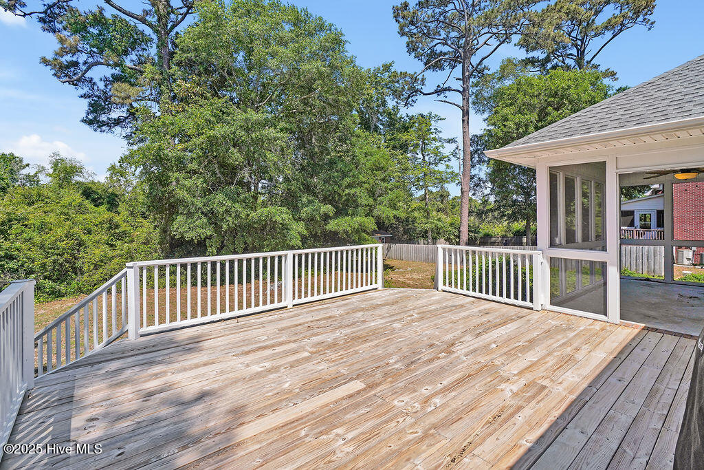 600 Sea Castle Court