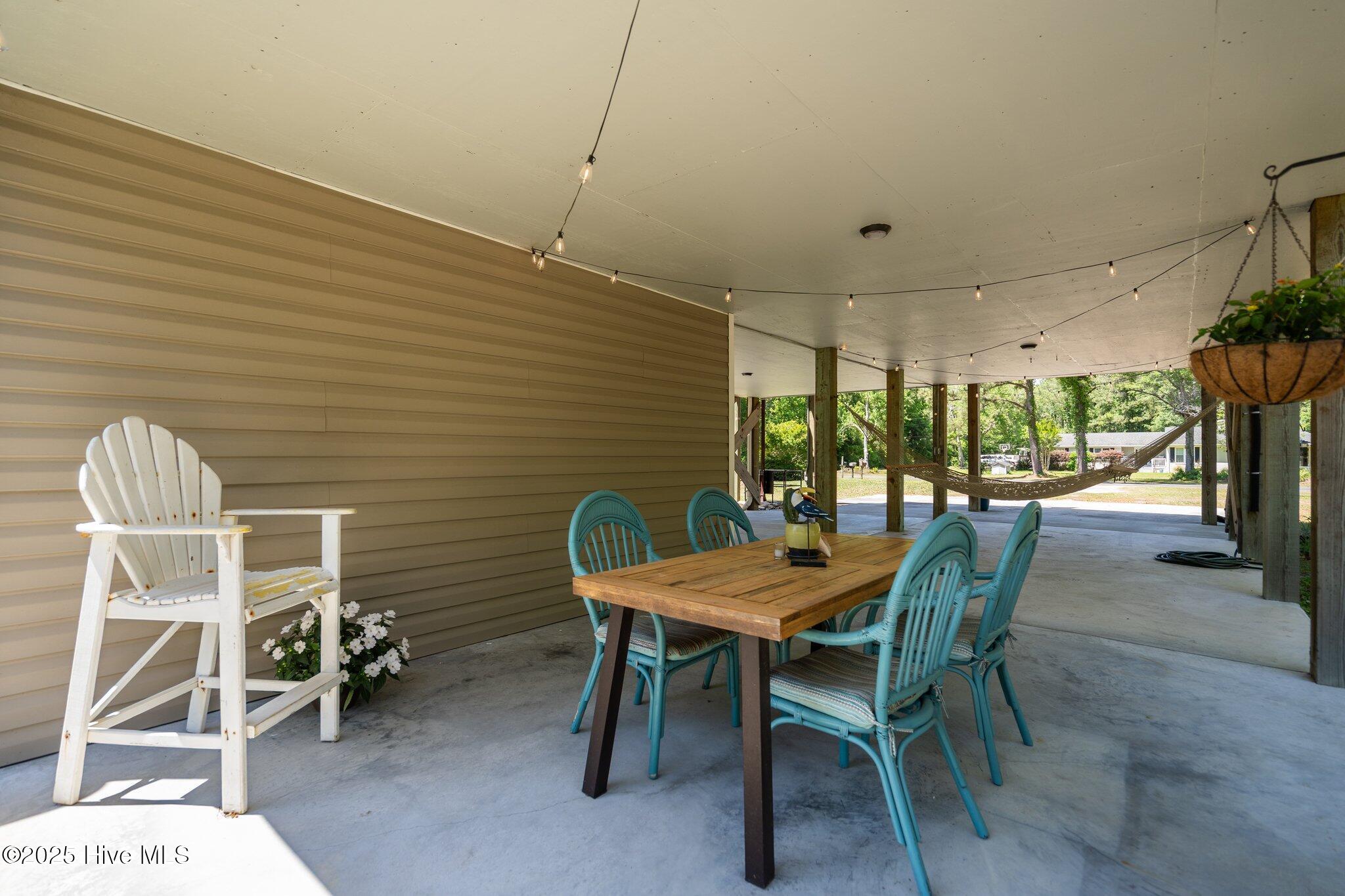 1326 Burnett Road