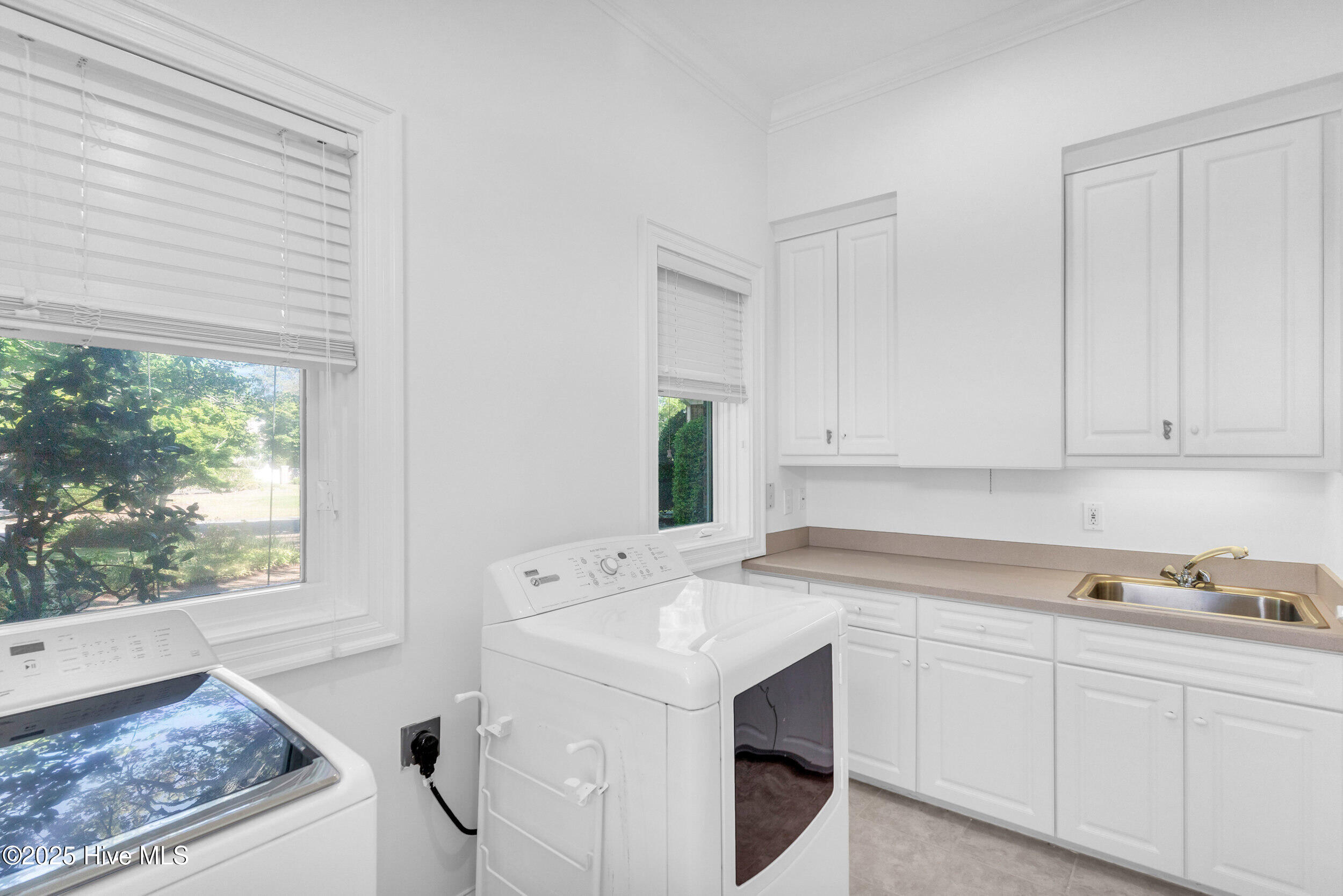 1047 Ocean Ridge Drive, Wilmington