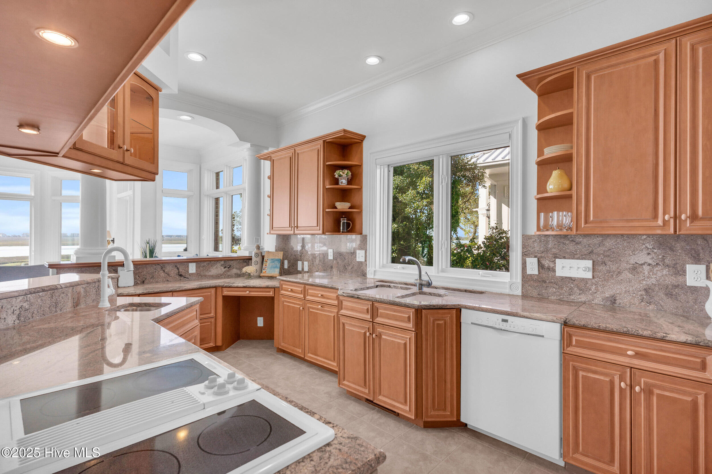 1047 Ocean Ridge Drive, Wilmington