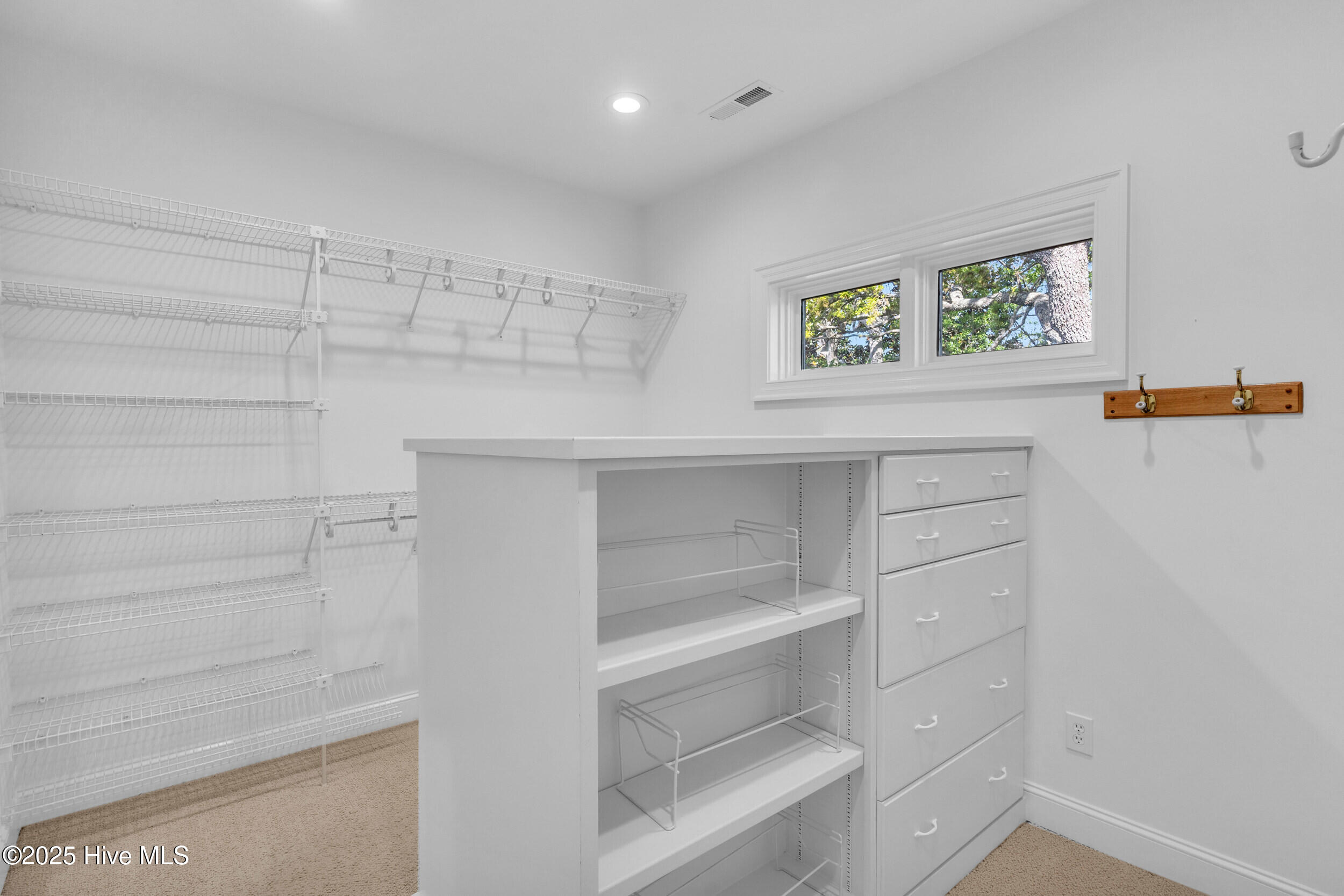 1047 Ocean Ridge Drive, Wilmington