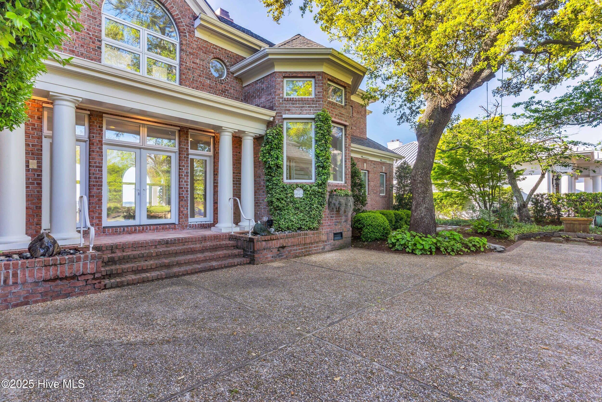 1047 Ocean Ridge Drive, Wilmington