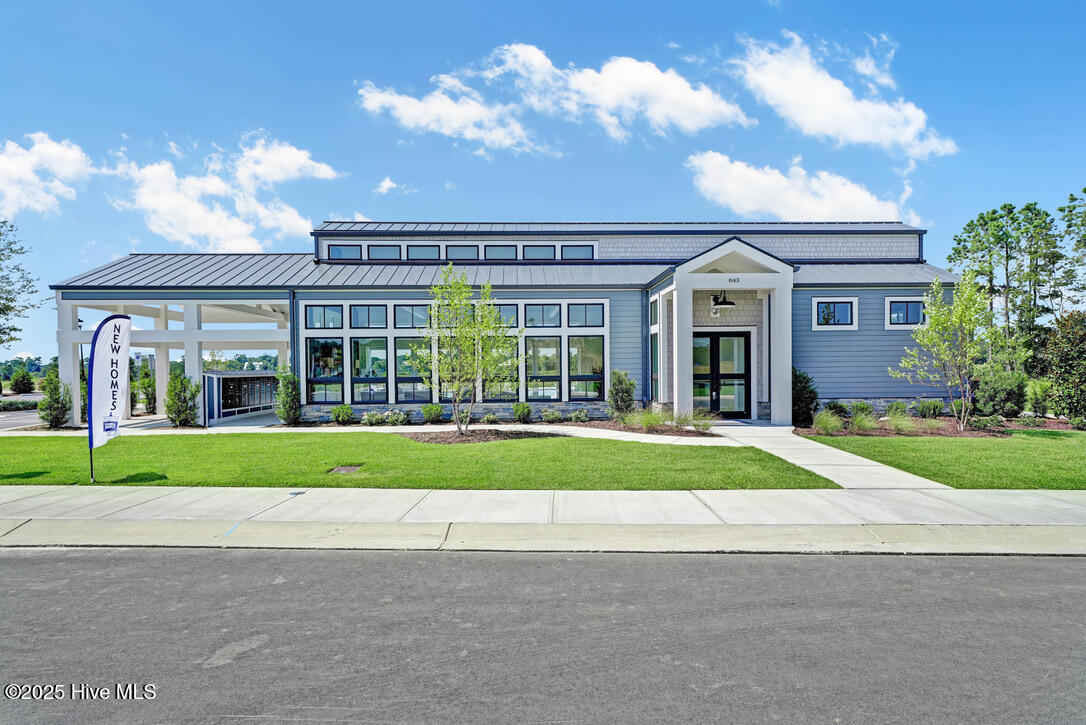 8136 Grand Harbour Court