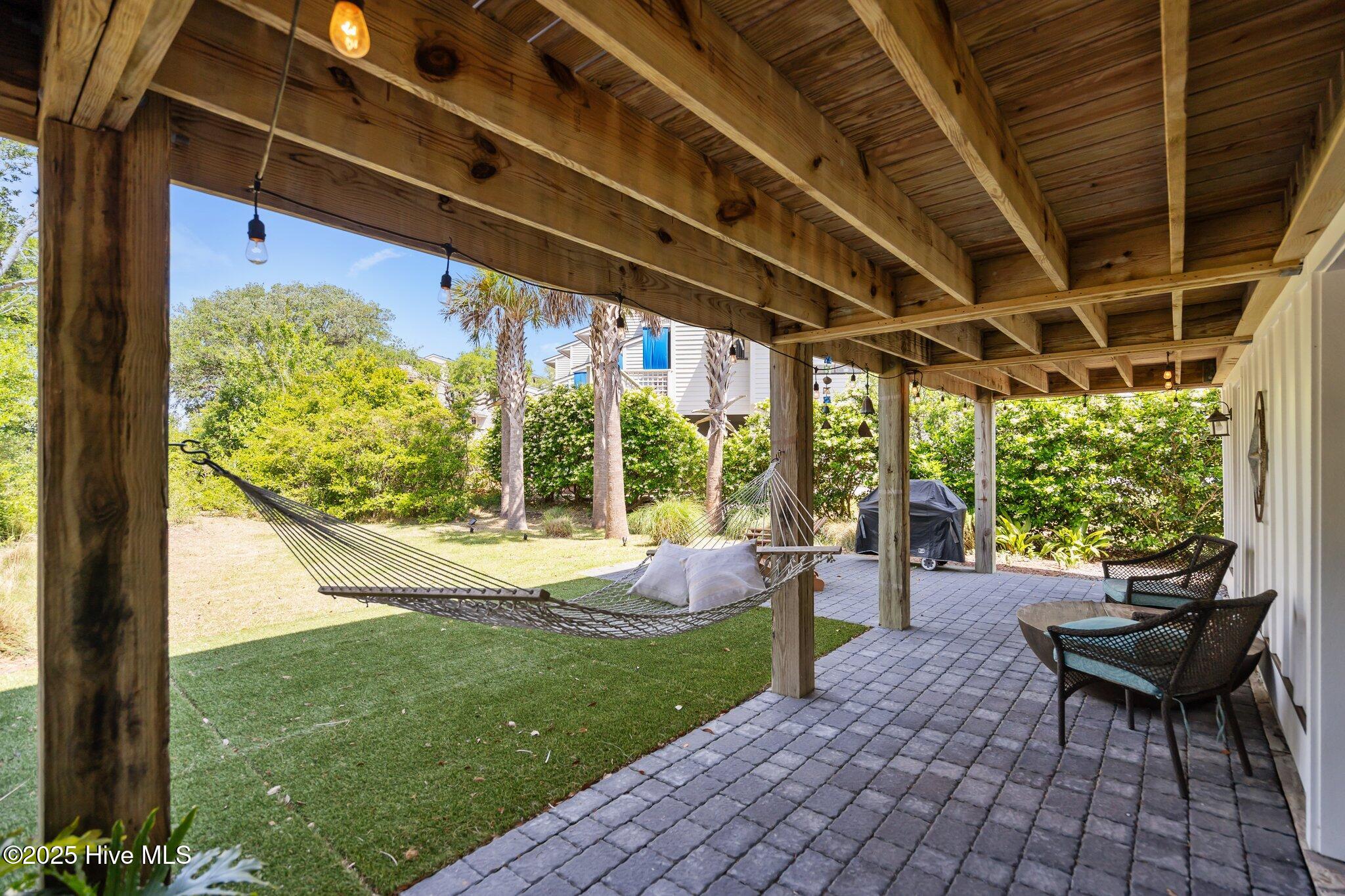 613 N Channel Drive