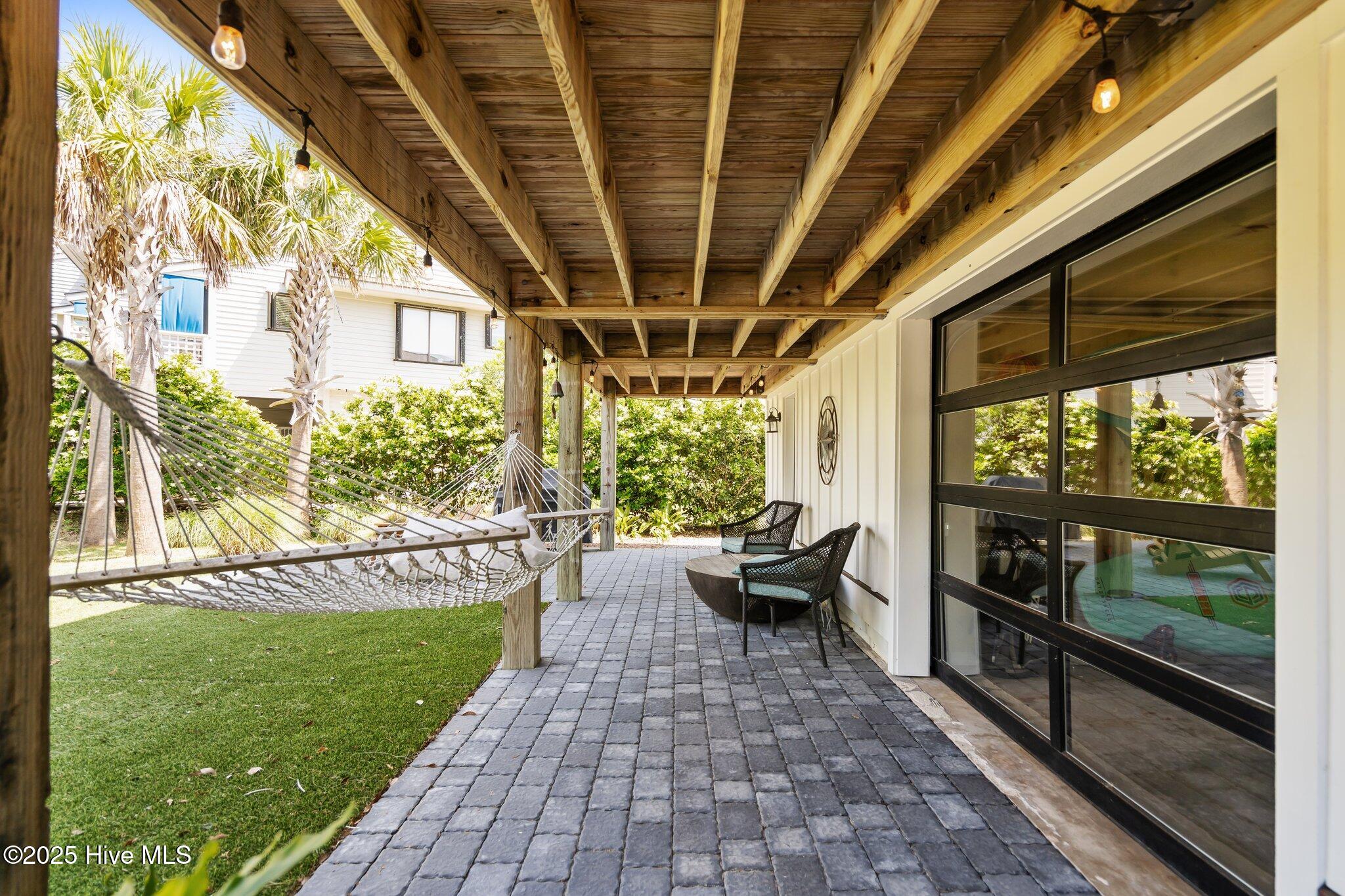 613 N Channel Drive