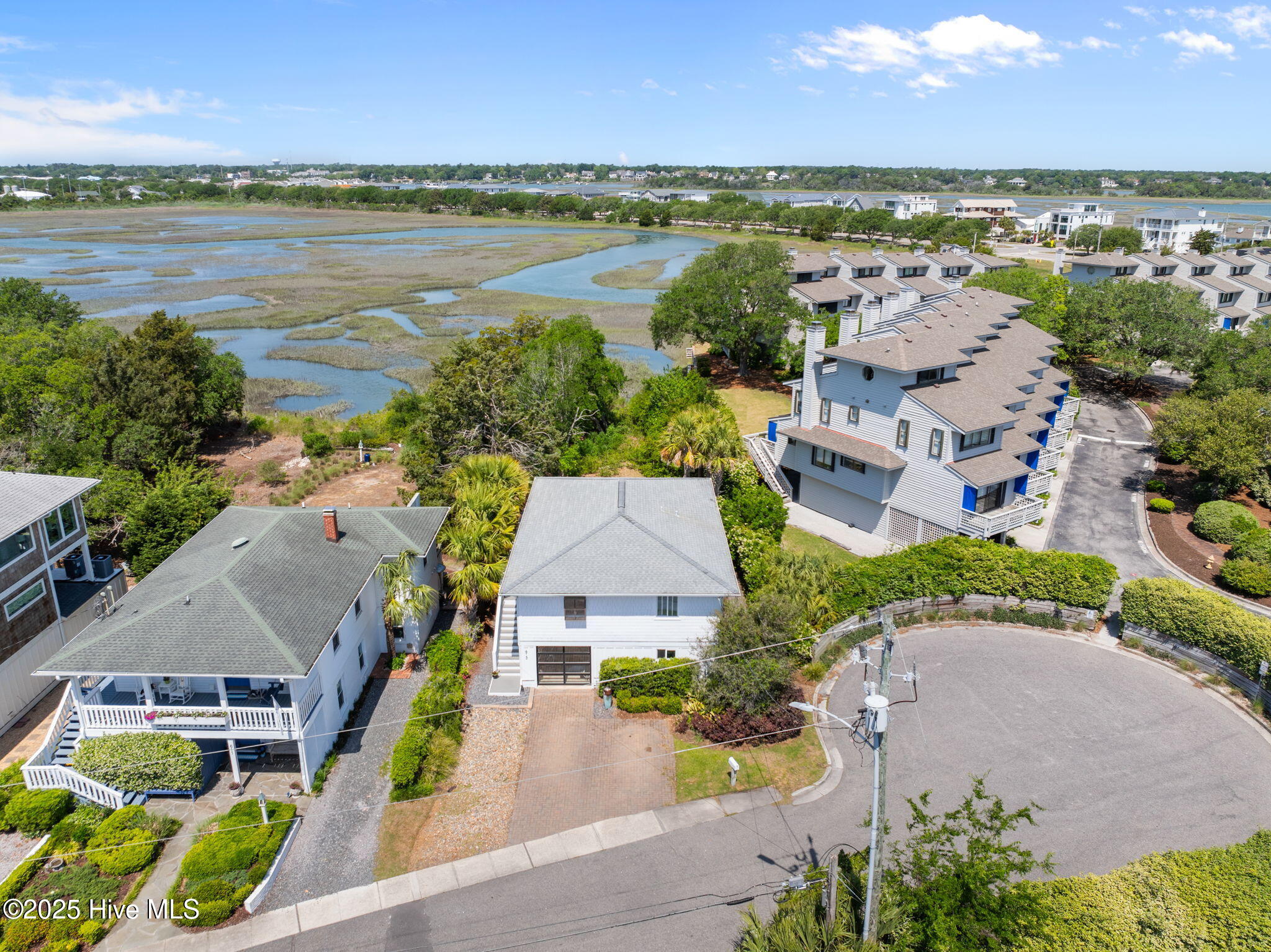 613 N Channel Drive