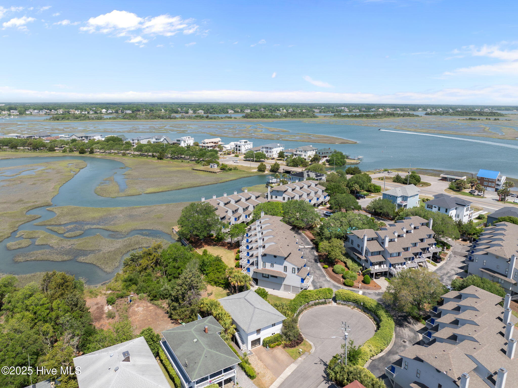 613 N Channel Drive