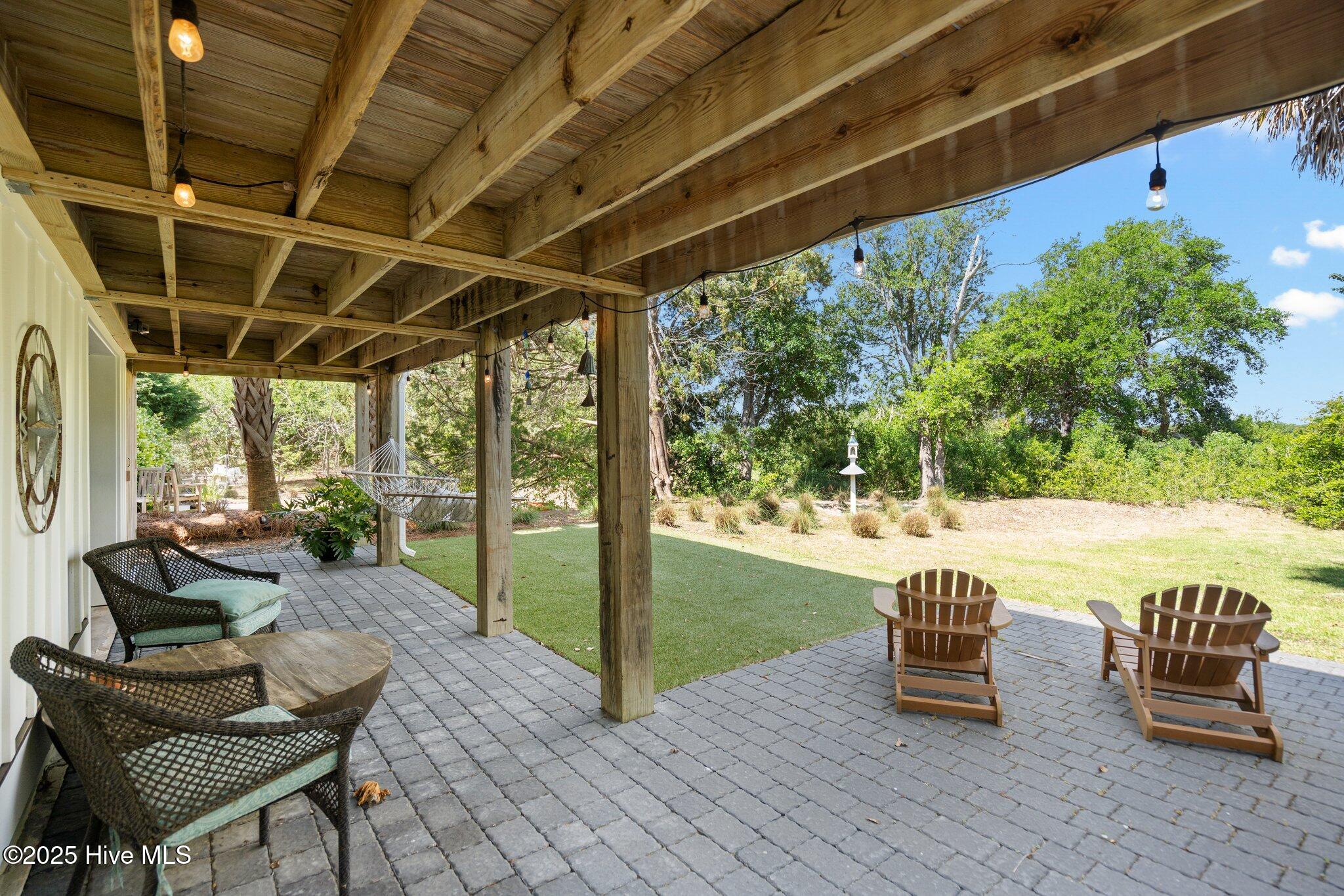 613 N Channel Drive