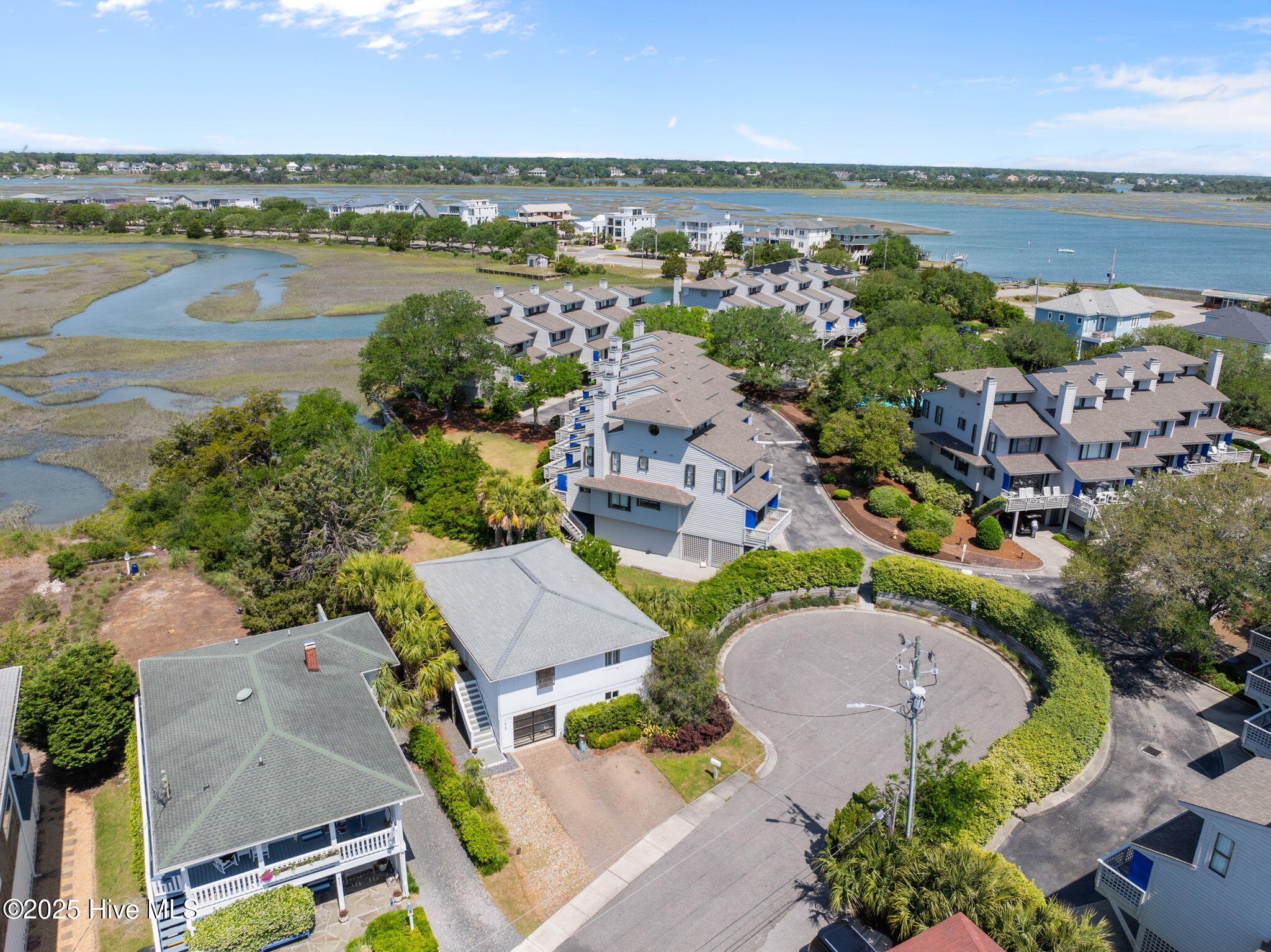 613 N Channel Drive