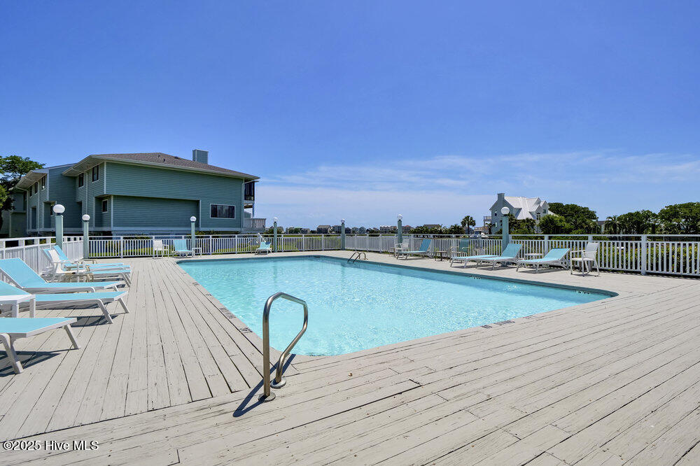 109 Teakwood Drive 802