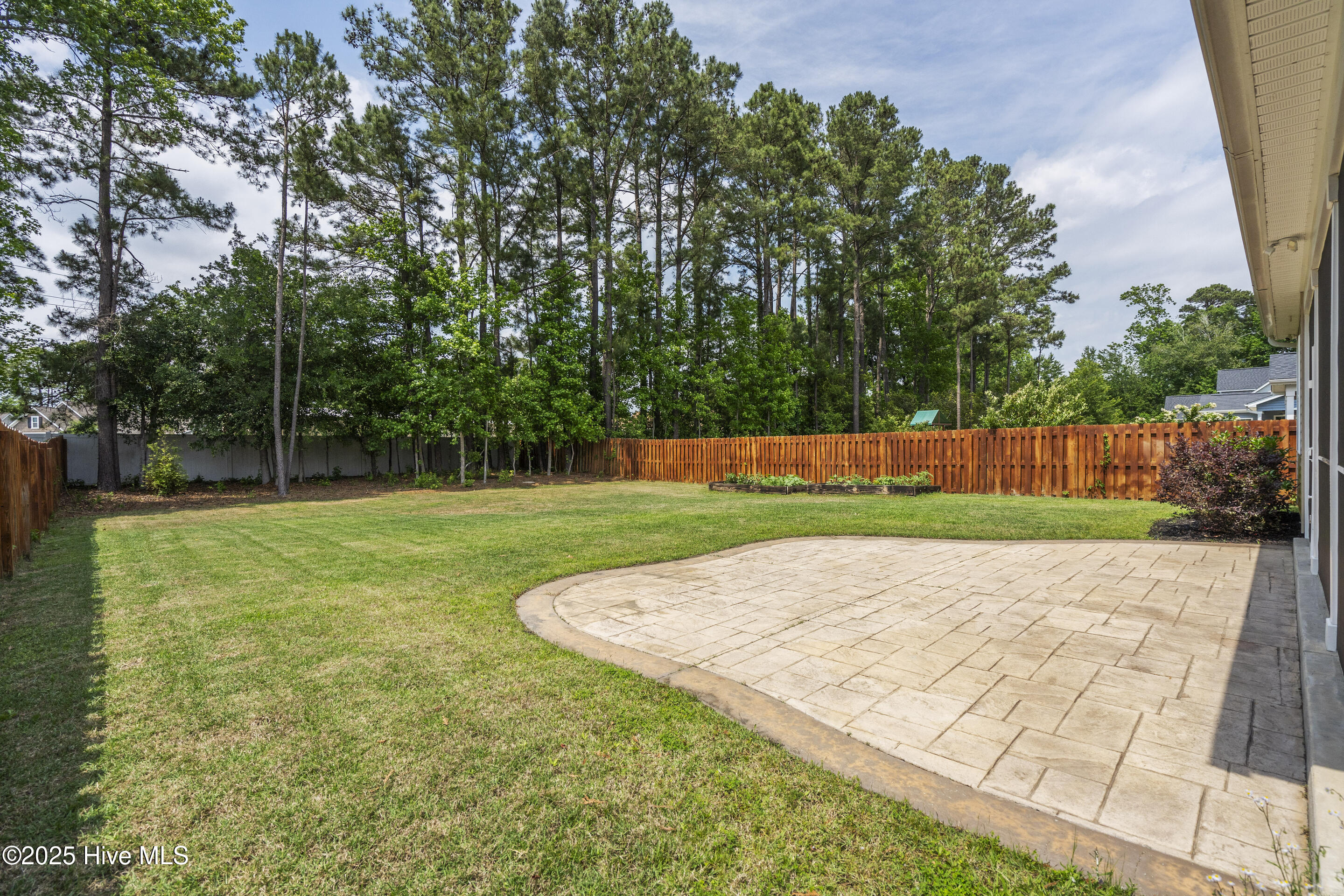 421 Middle Grove Lane