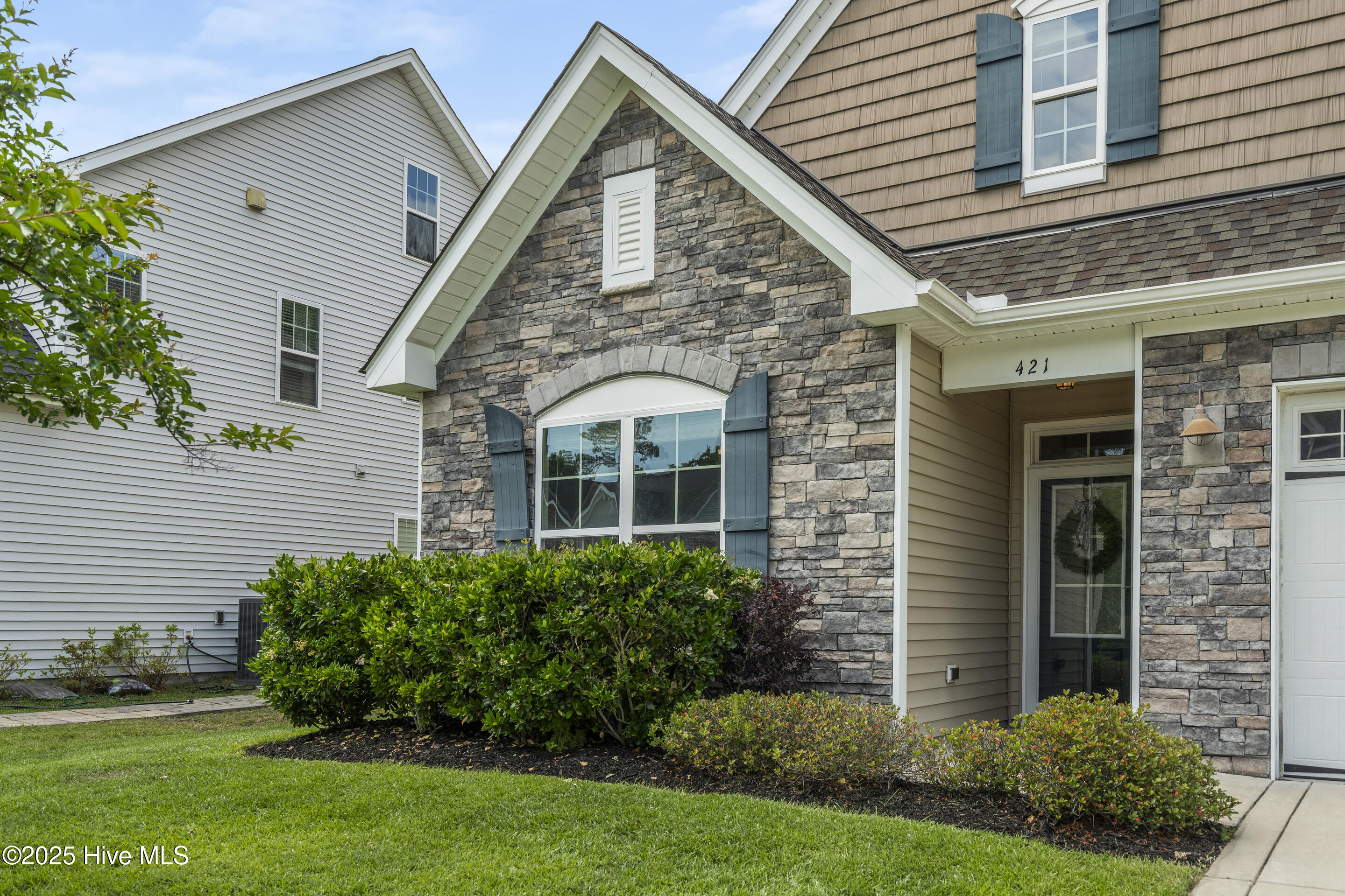 421 Middle Grove Lane