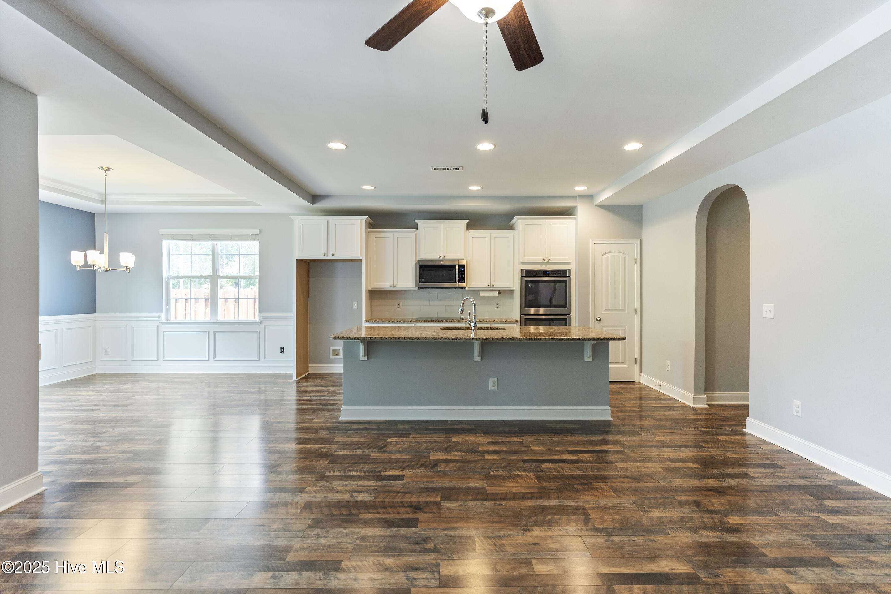 421 Middle Grove Lane