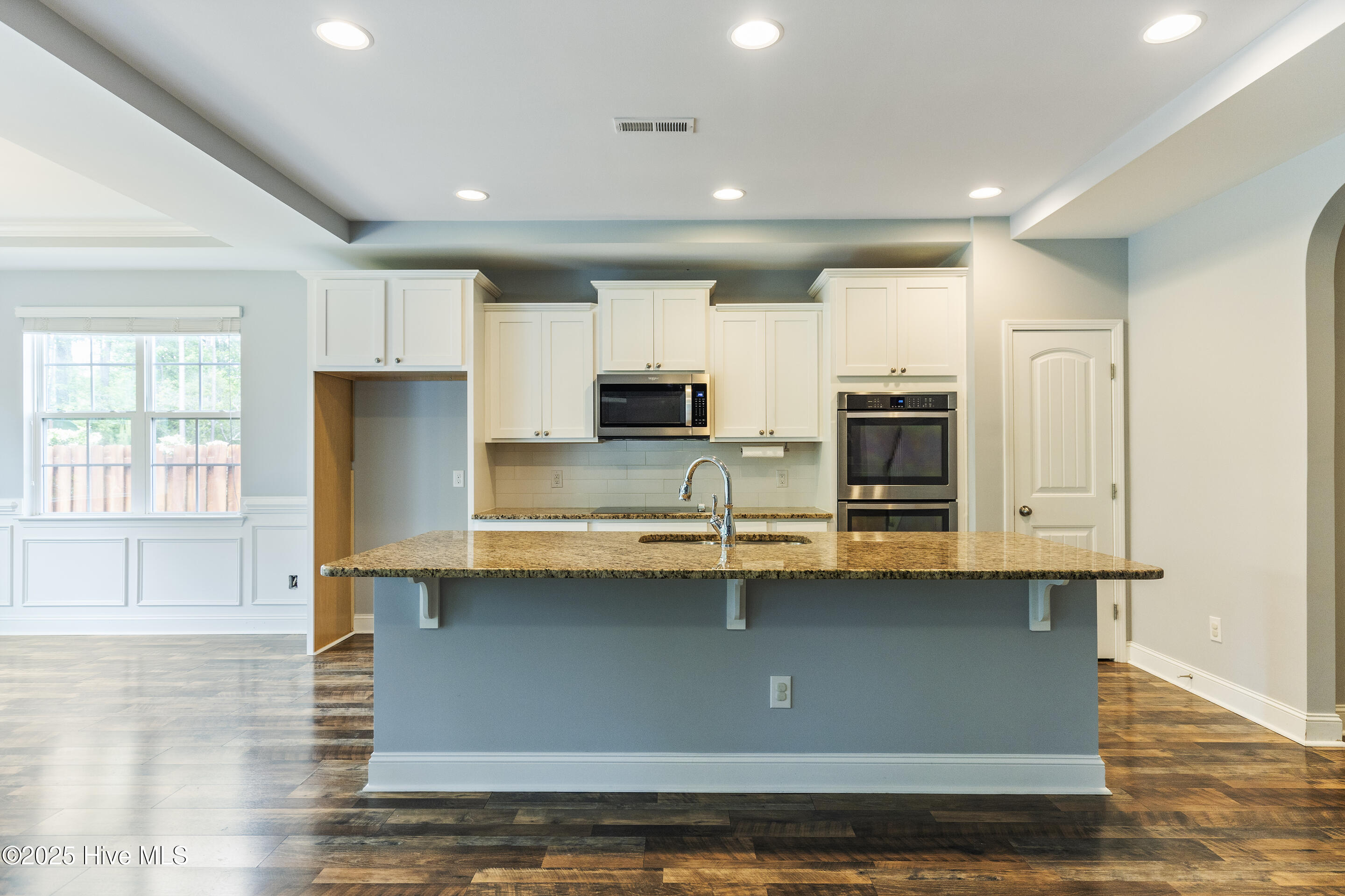 421 Middle Grove Lane