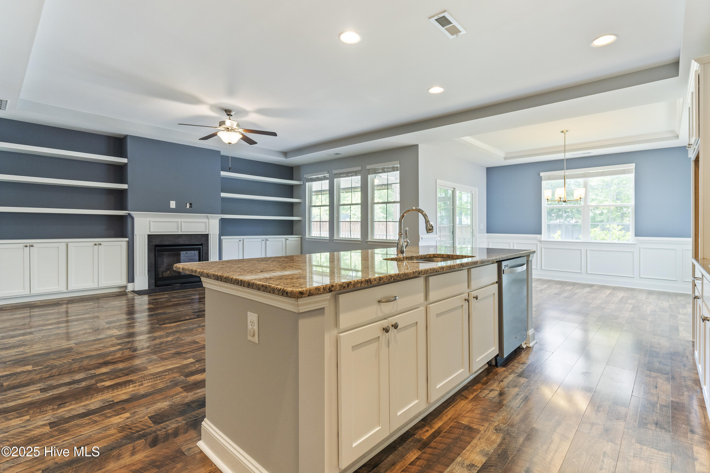 421 Middle Grove Lane