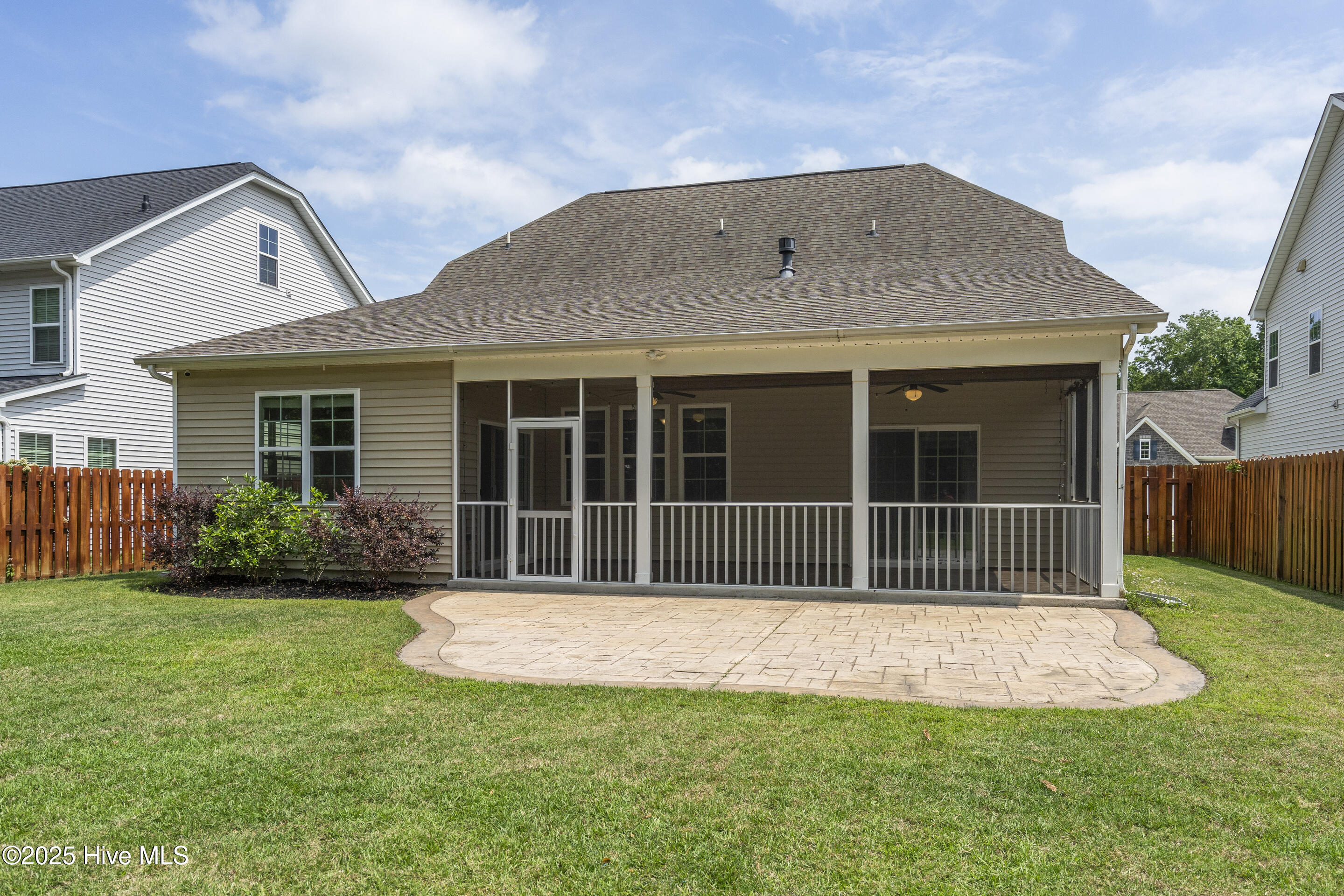 421 Middle Grove Lane