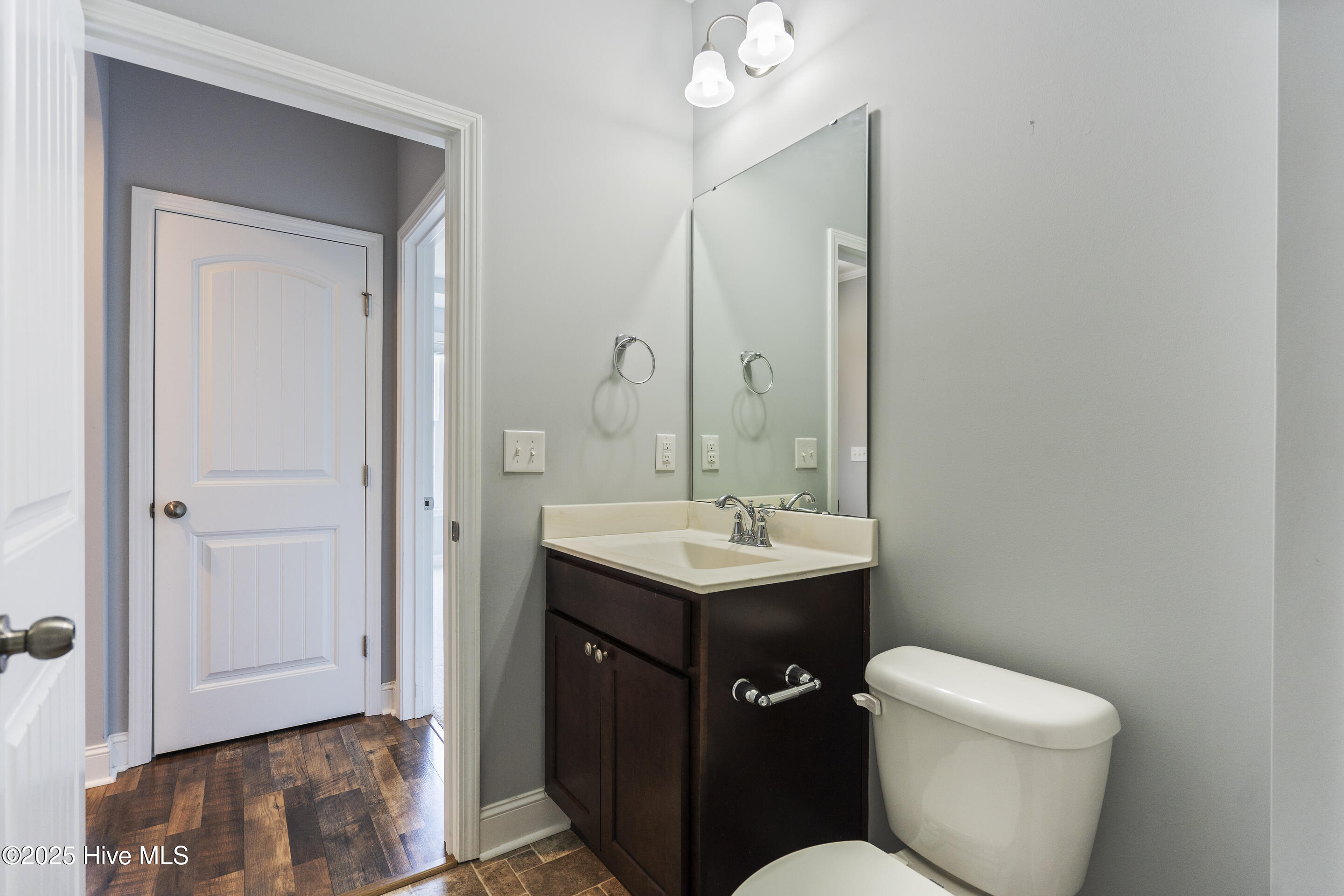 421 Middle Grove Lane