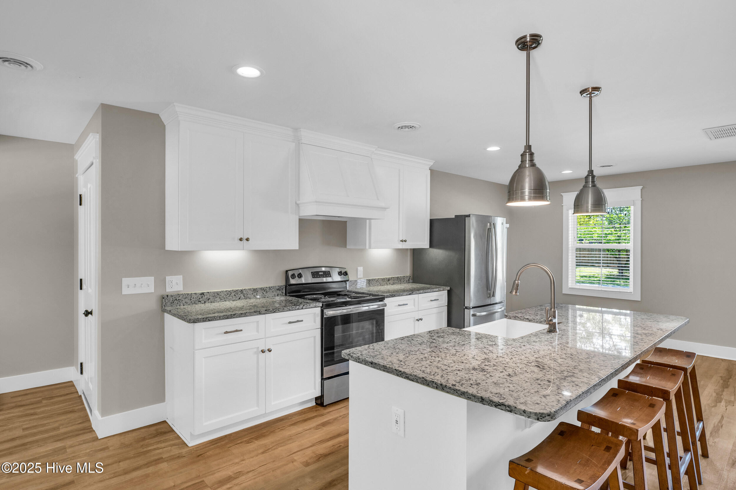 124 Kelly Road