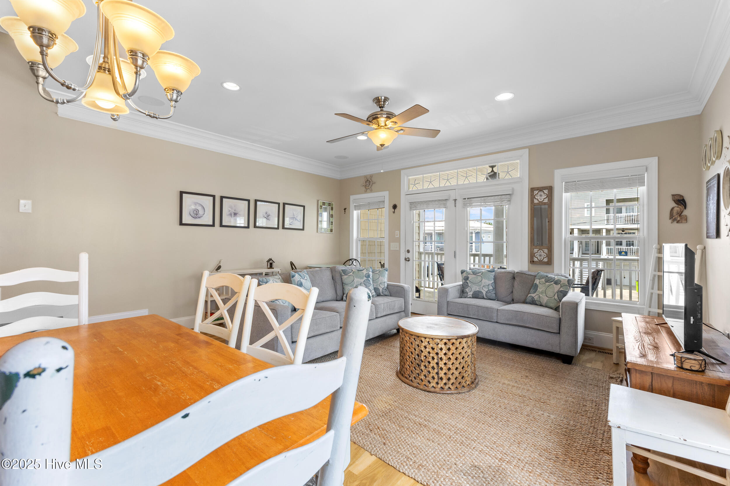 1505 Mackerel Lane, 1