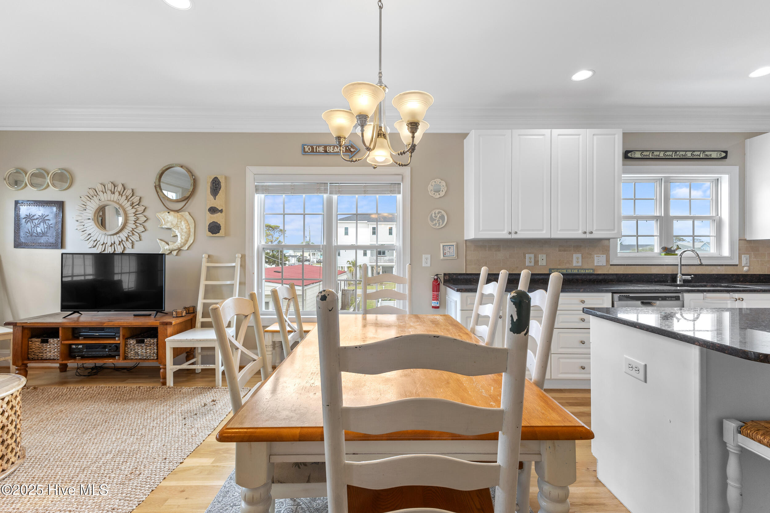 1505 Mackerel Lane, 1