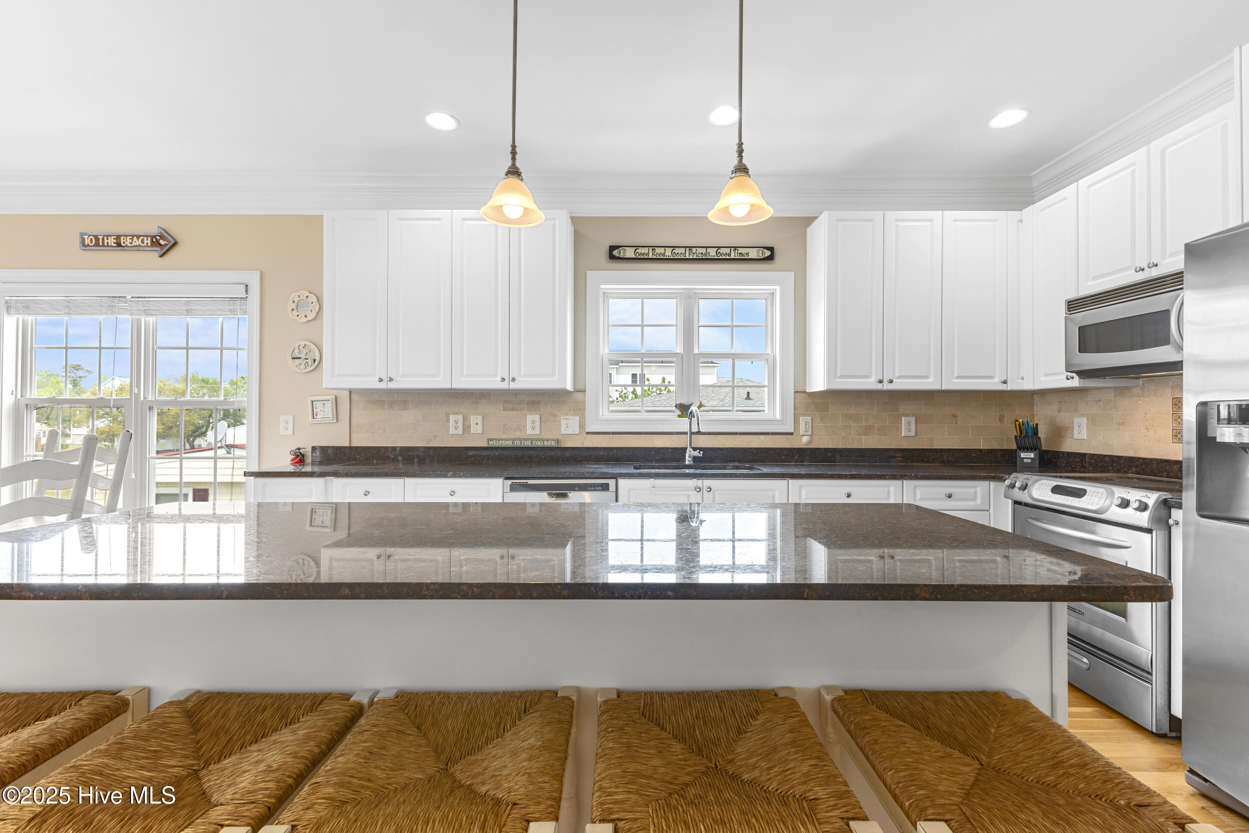 1505 Mackerel Lane, 1