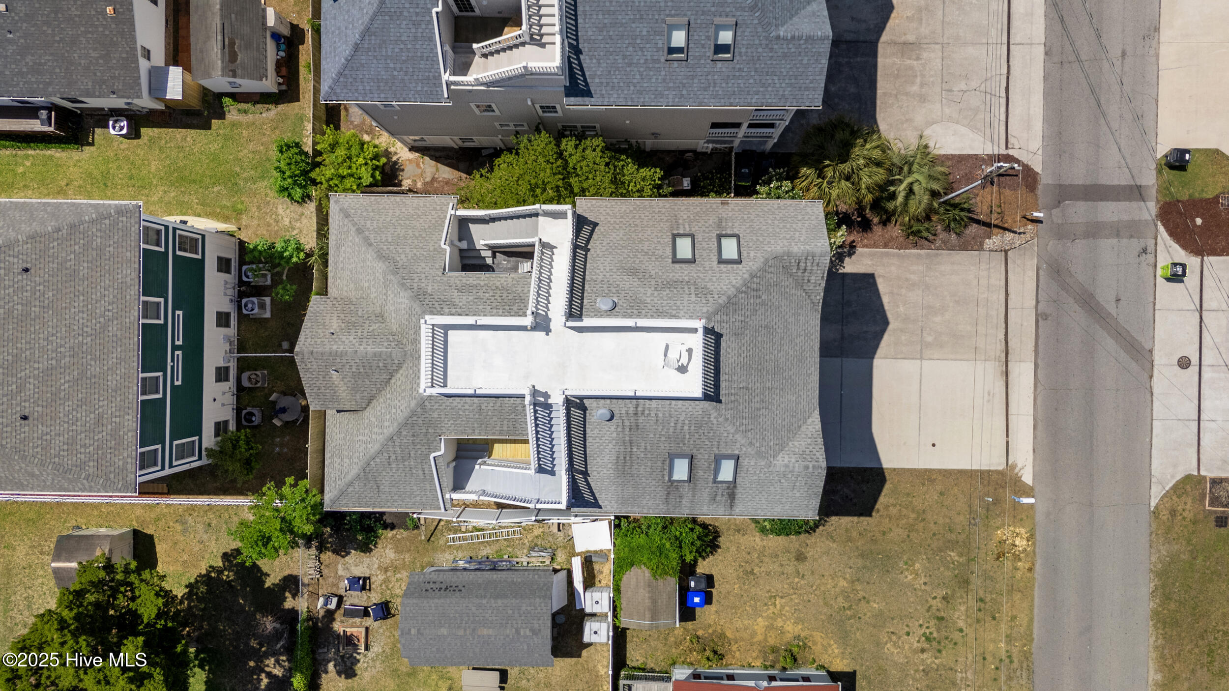 1505 Mackerel Lane, 1