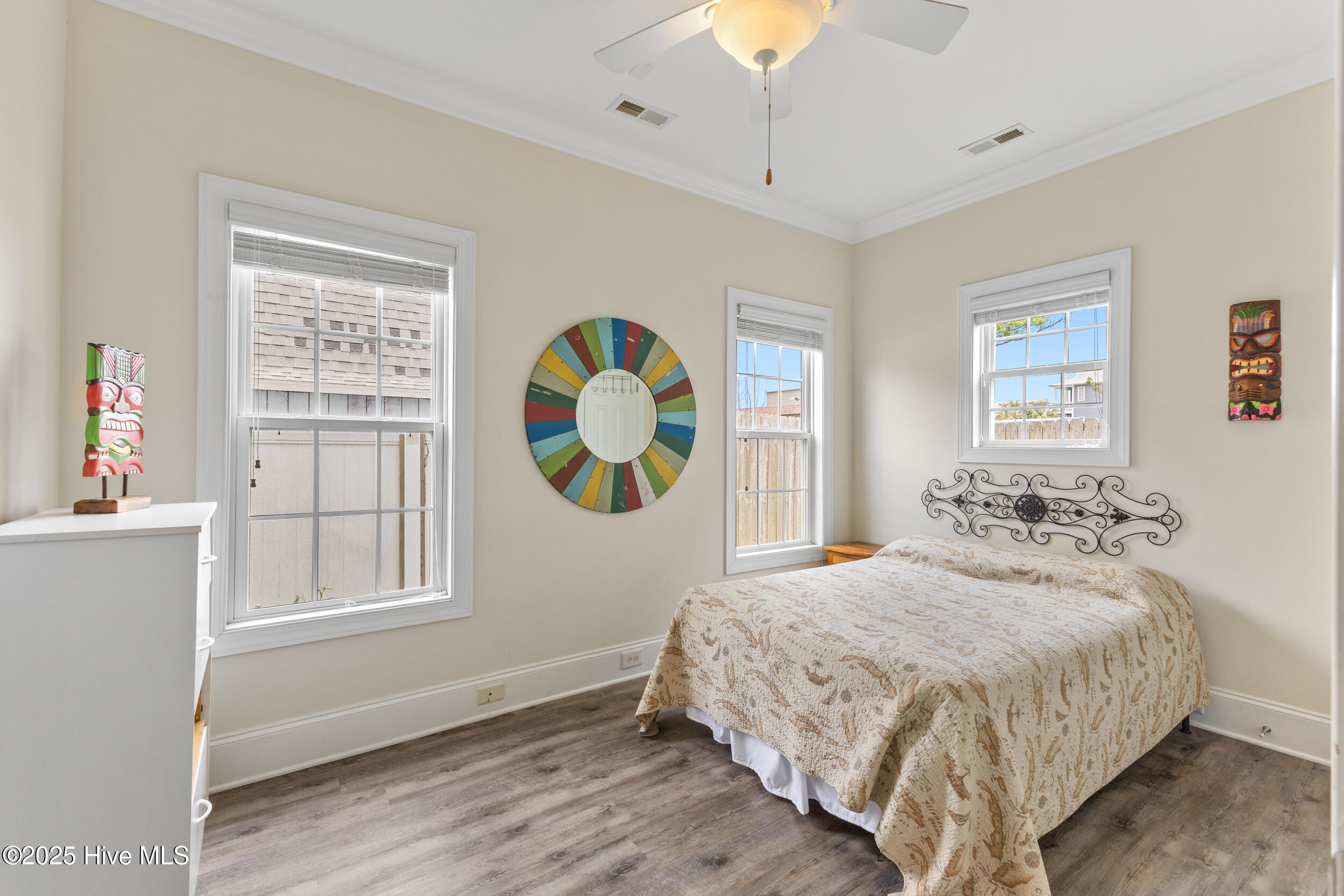 1505 Mackerel Lane, 1