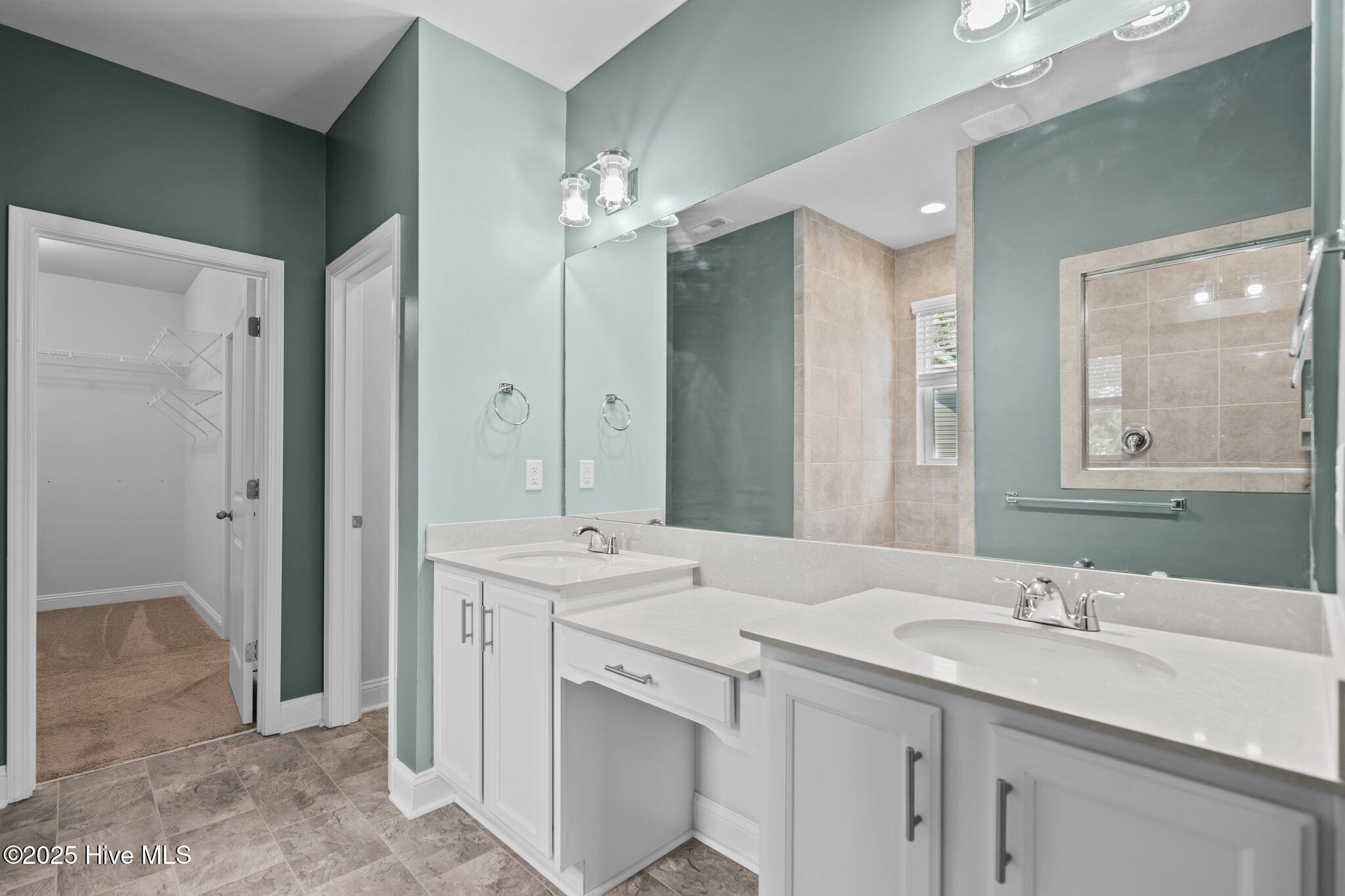 1001 Mccarley Boulevard