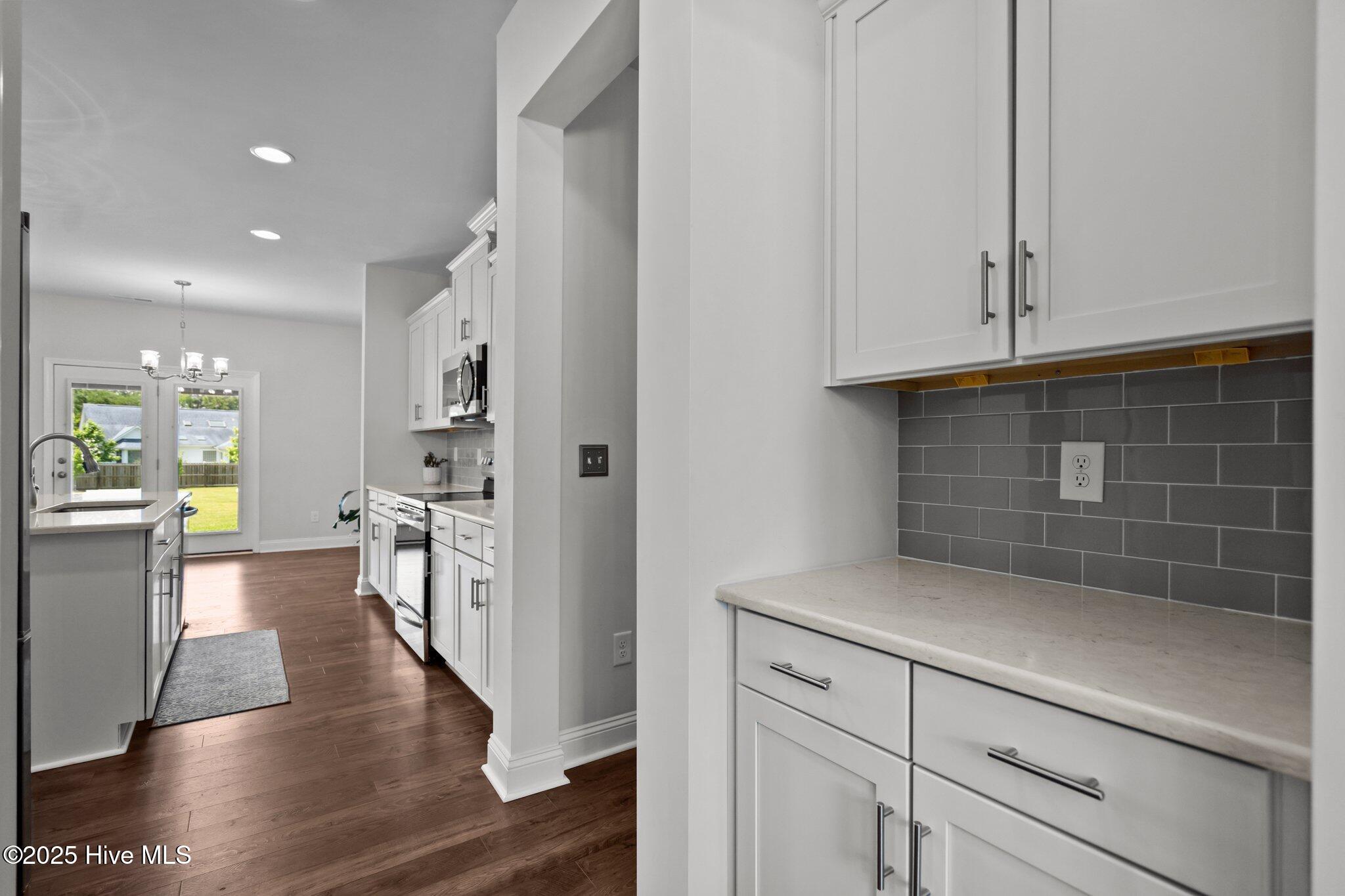 1001 Mccarley Boulevard