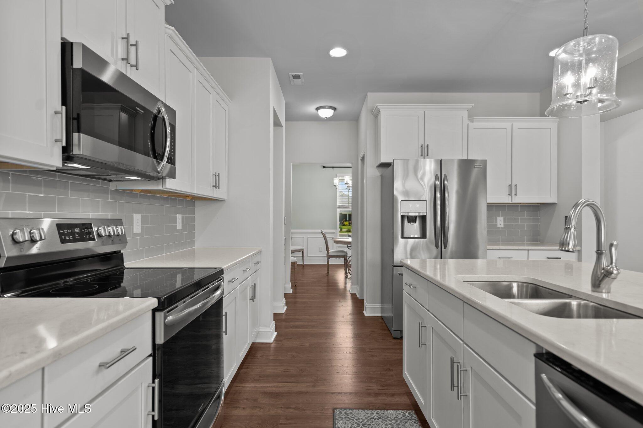 1001 Mccarley Boulevard