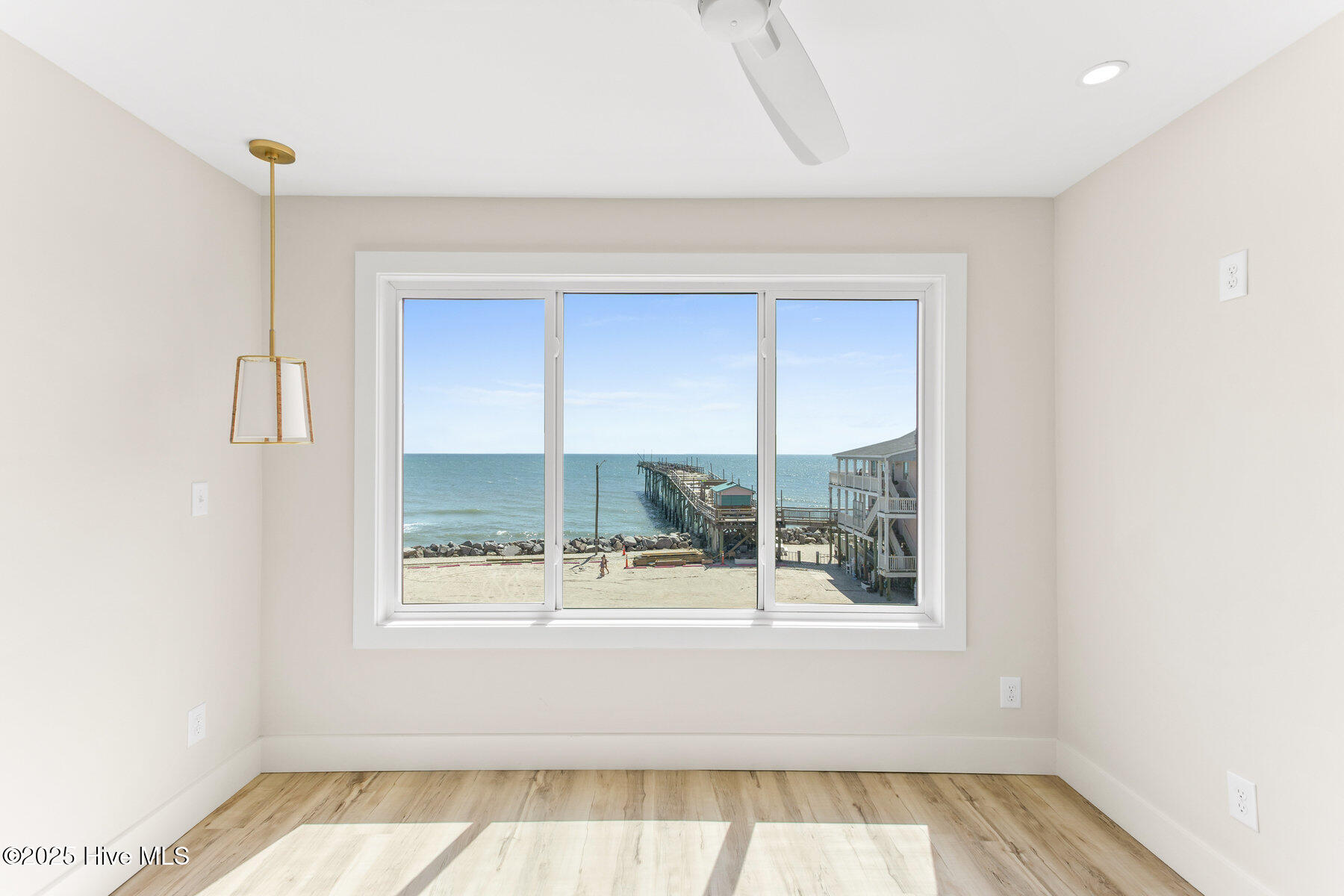 1800 Canal Drive, 206
