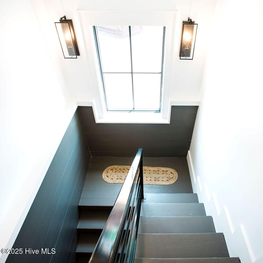 112 Cape Fear Boulevard