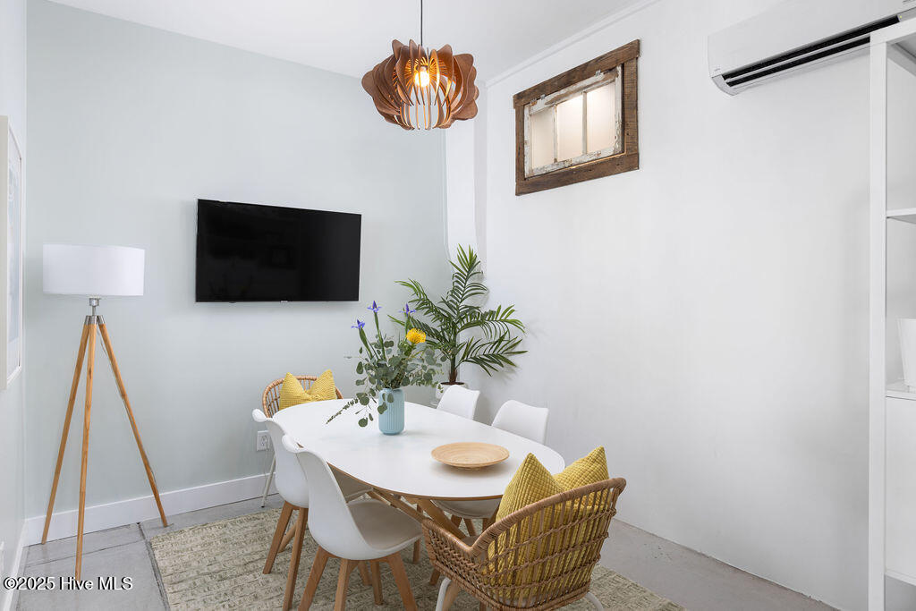 112 Cape Fear Boulevard