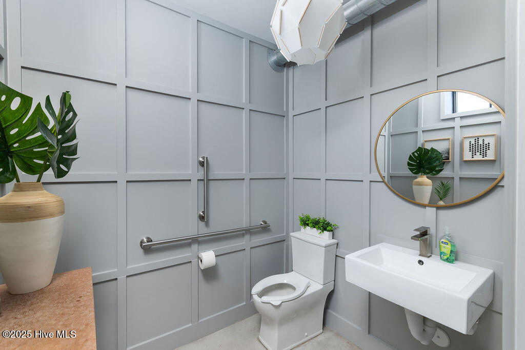 112 Cape Fear Boulevard