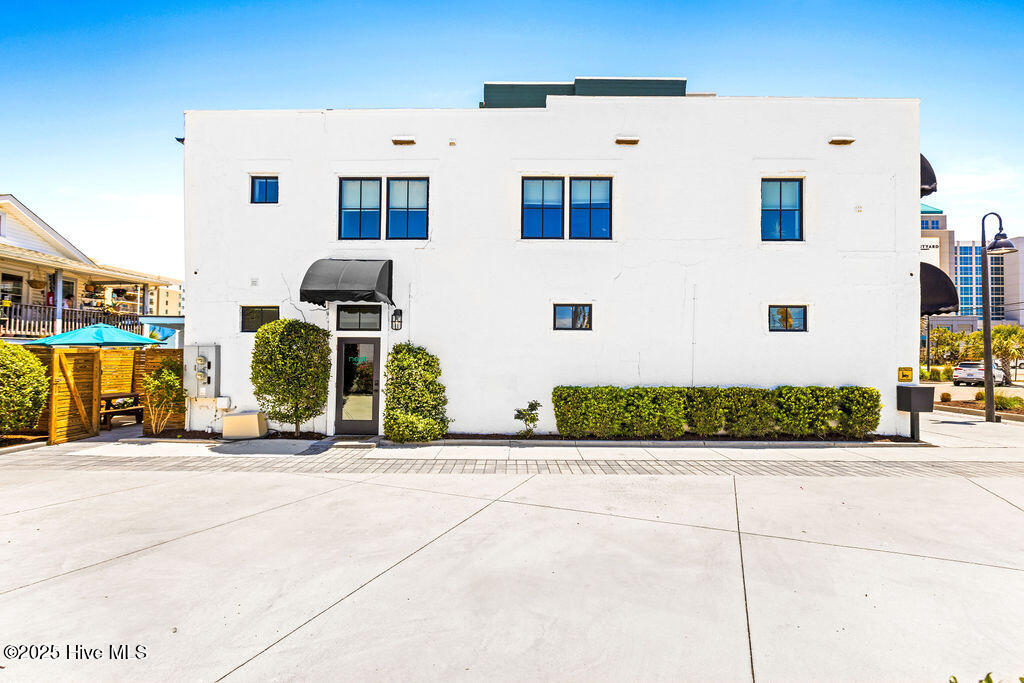 112 Cape Fear Boulevard