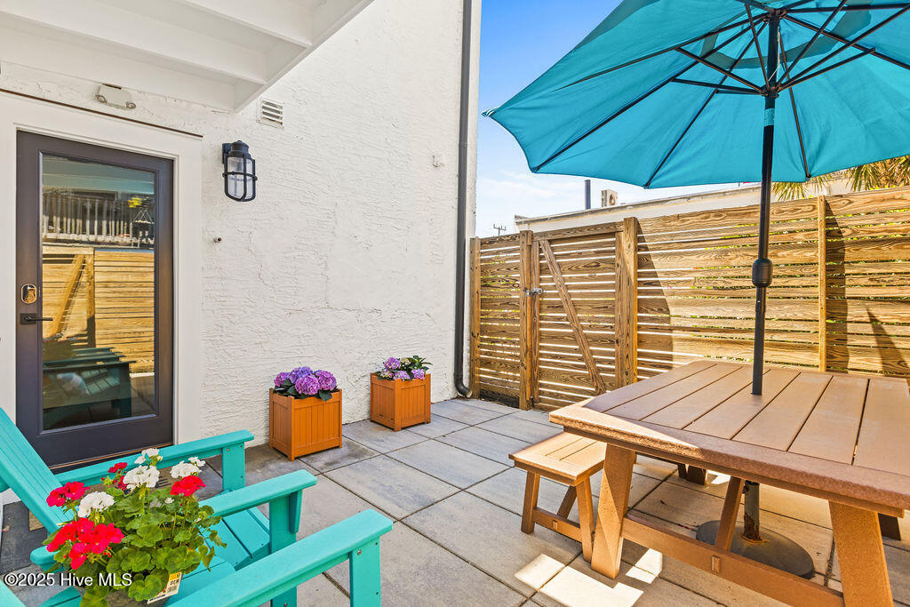 112 Cape Fear Boulevard