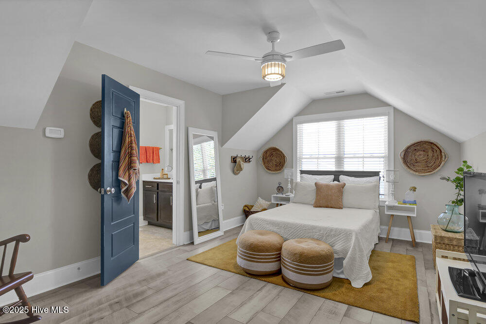 367 Hanover Lakes Drive