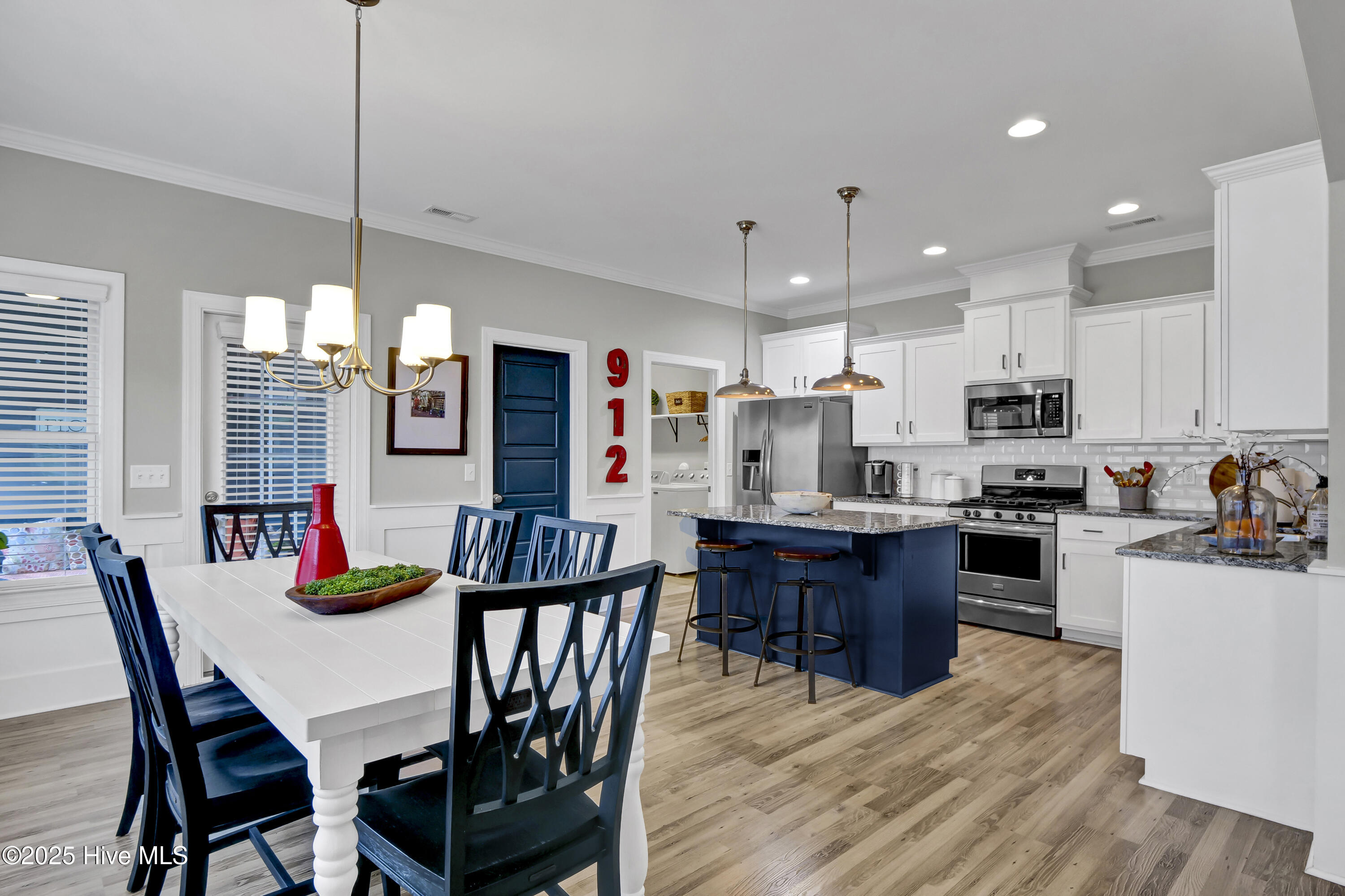 367 Hanover Lakes Drive