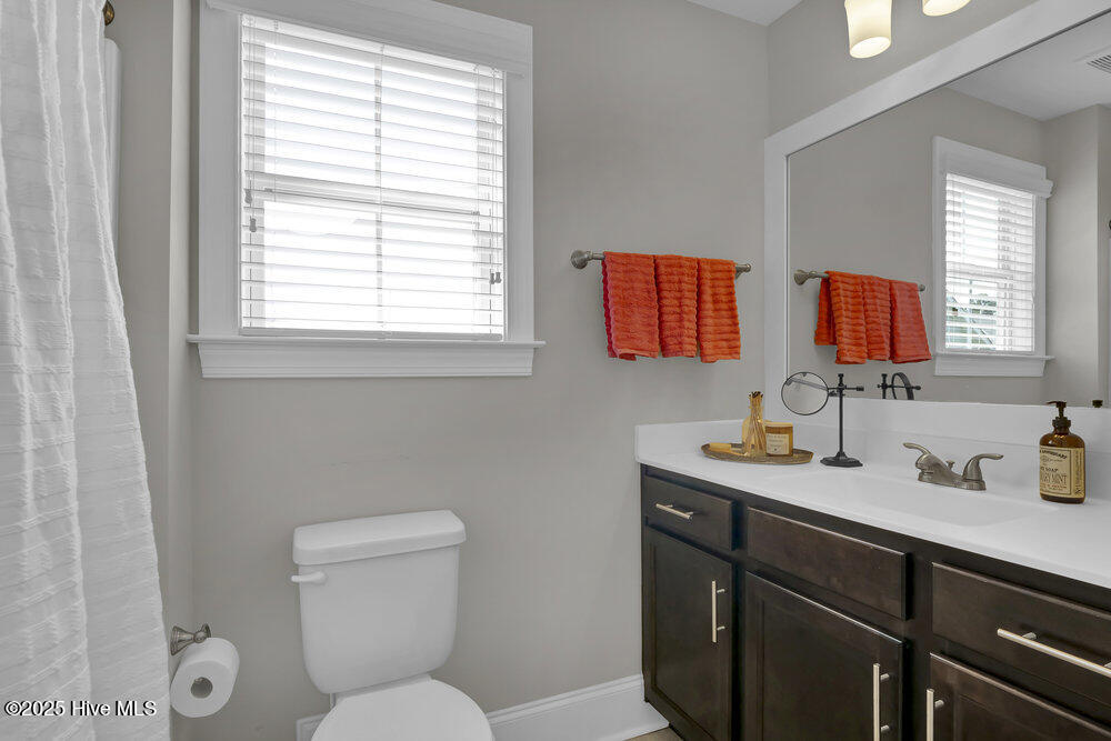 367 Hanover Lakes Drive