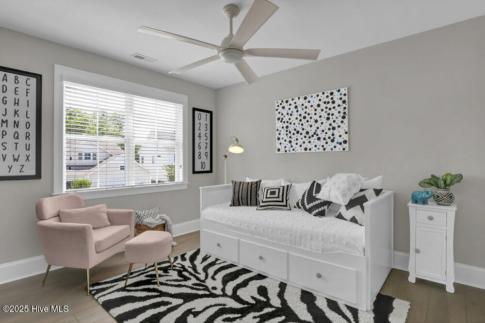 367 Hanover Lakes Drive